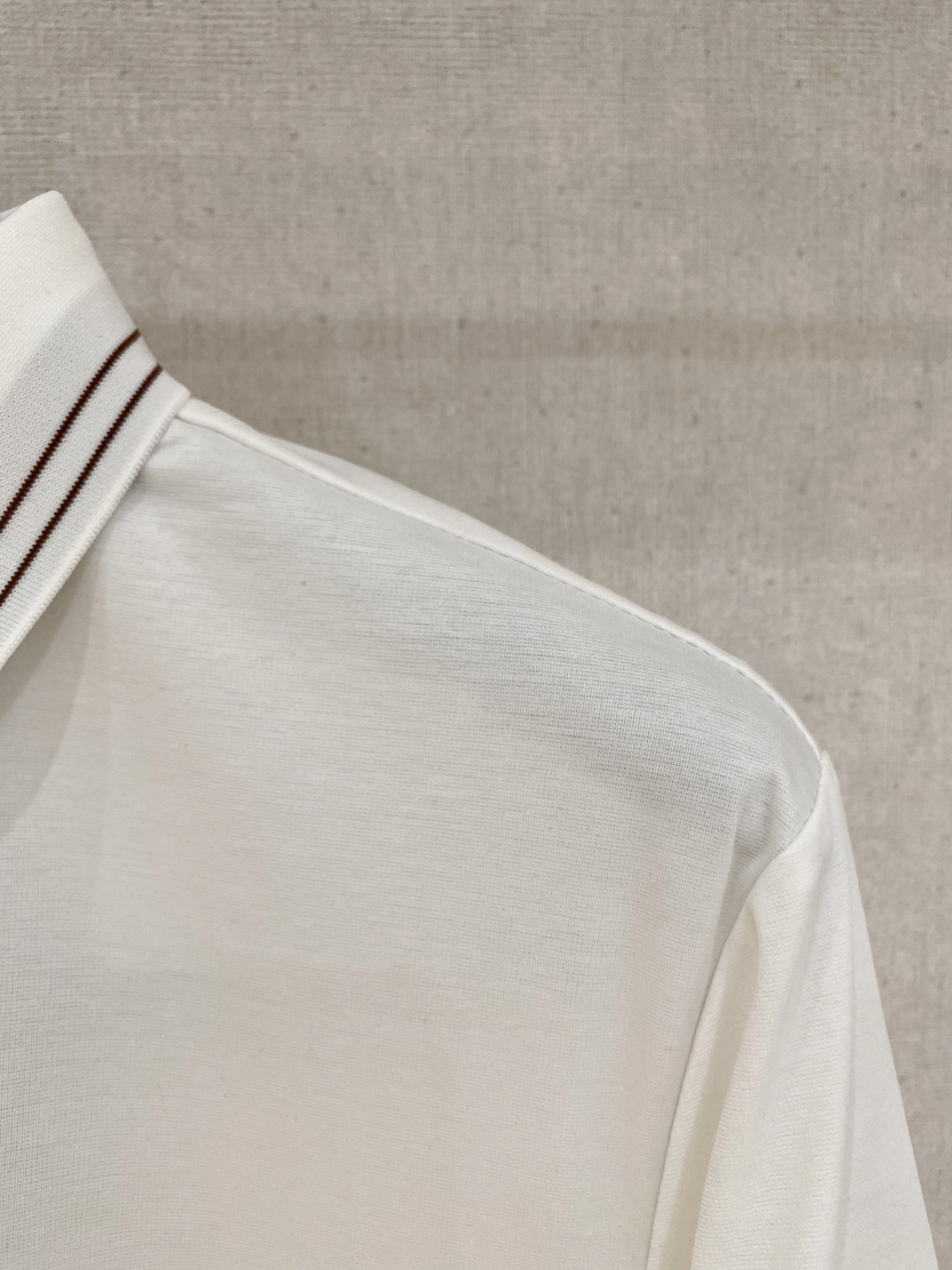 Loro Piana 𝟏𝟎%新疆长绒棉 面料柔软舒适透气2026 夏季 限量款短袖Polo系列𝗦𝗜𝗭𝗘：