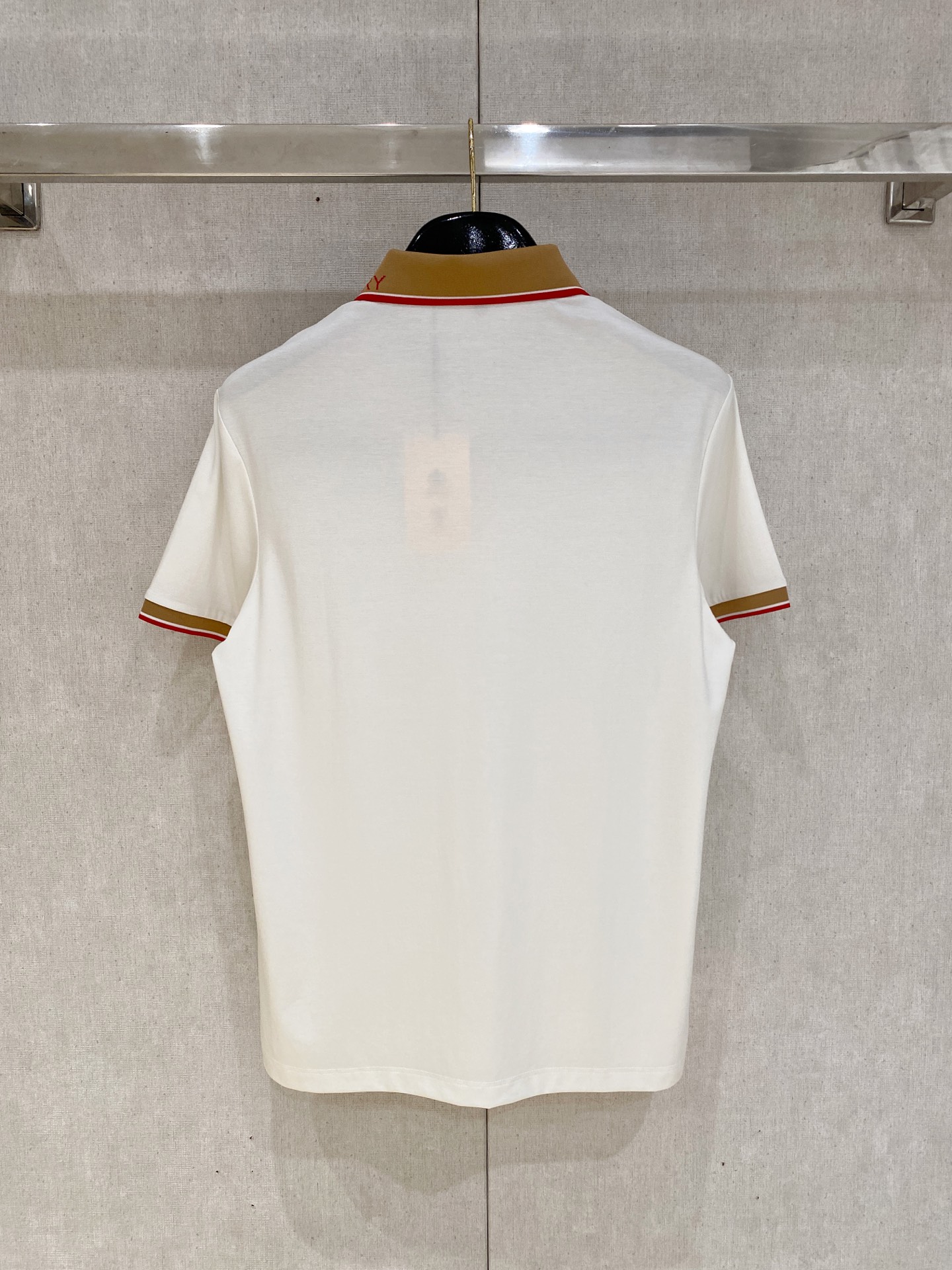 巴宝莉 𝟏𝟎𝟎%新疆长绒棉 面料柔软舒适透气2026 夏季 限量款短袖Polo系列𝗦𝗜𝗭𝗘：𝗠-𝟰𝗫𝗟