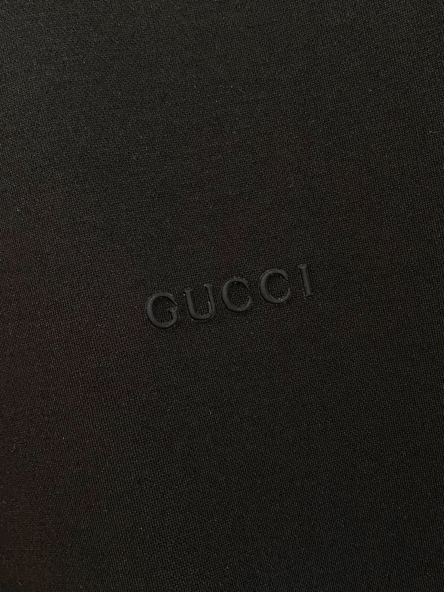 古驰 𝟏𝟎𝟎%新疆长绒棉 面料柔软舒适透气2026 夏季 限量款短袖Polo系列𝗦𝗜𝗭𝗘：𝗠-𝟰𝗫𝗟