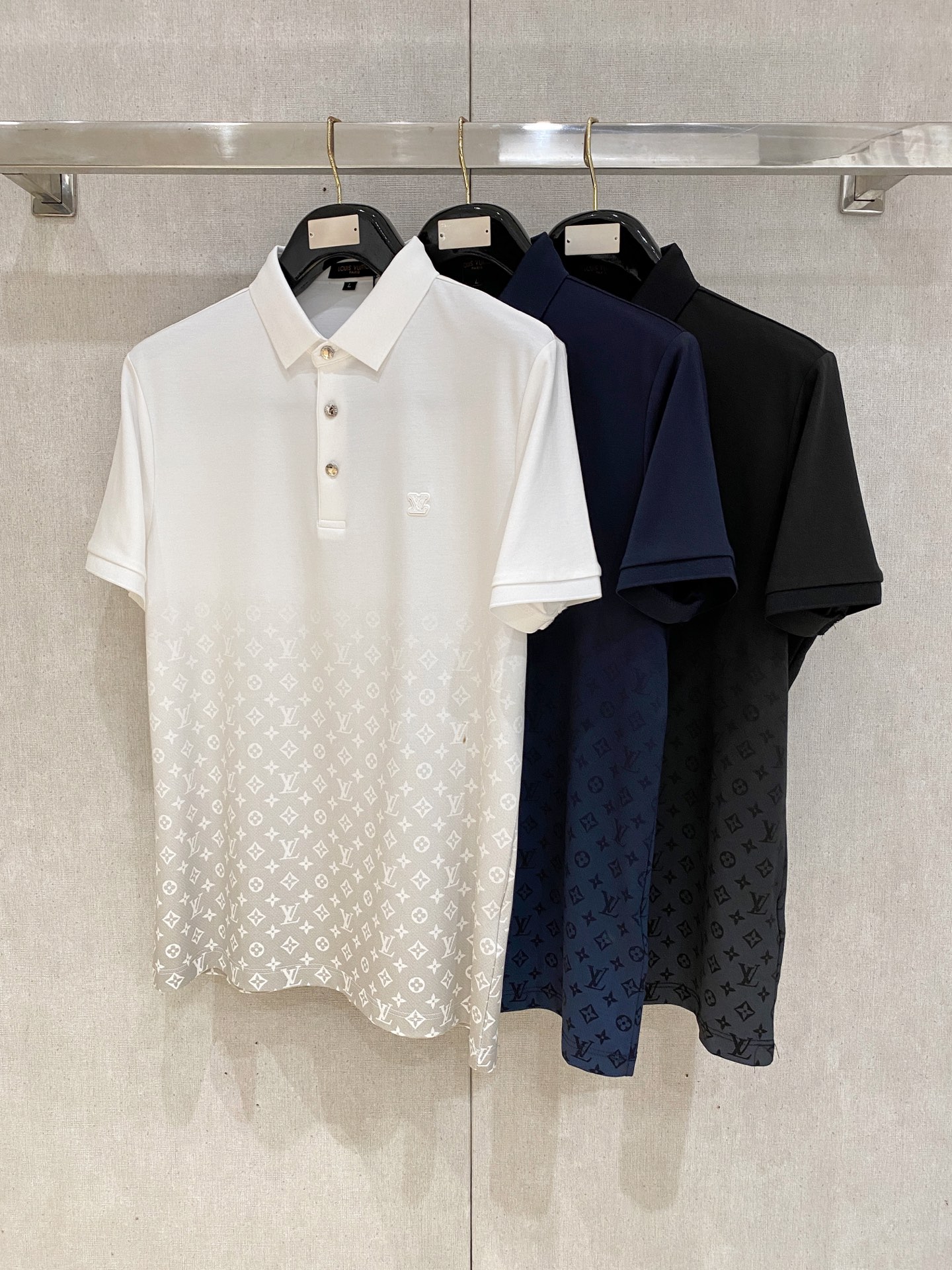 Lv 𝟏𝟎𝟎%新疆长绒棉 面料柔软舒适透气2026 夏季 限量款短袖Polo系列𝗦𝗜𝗭𝗘：𝗠-𝟰𝗫𝗟