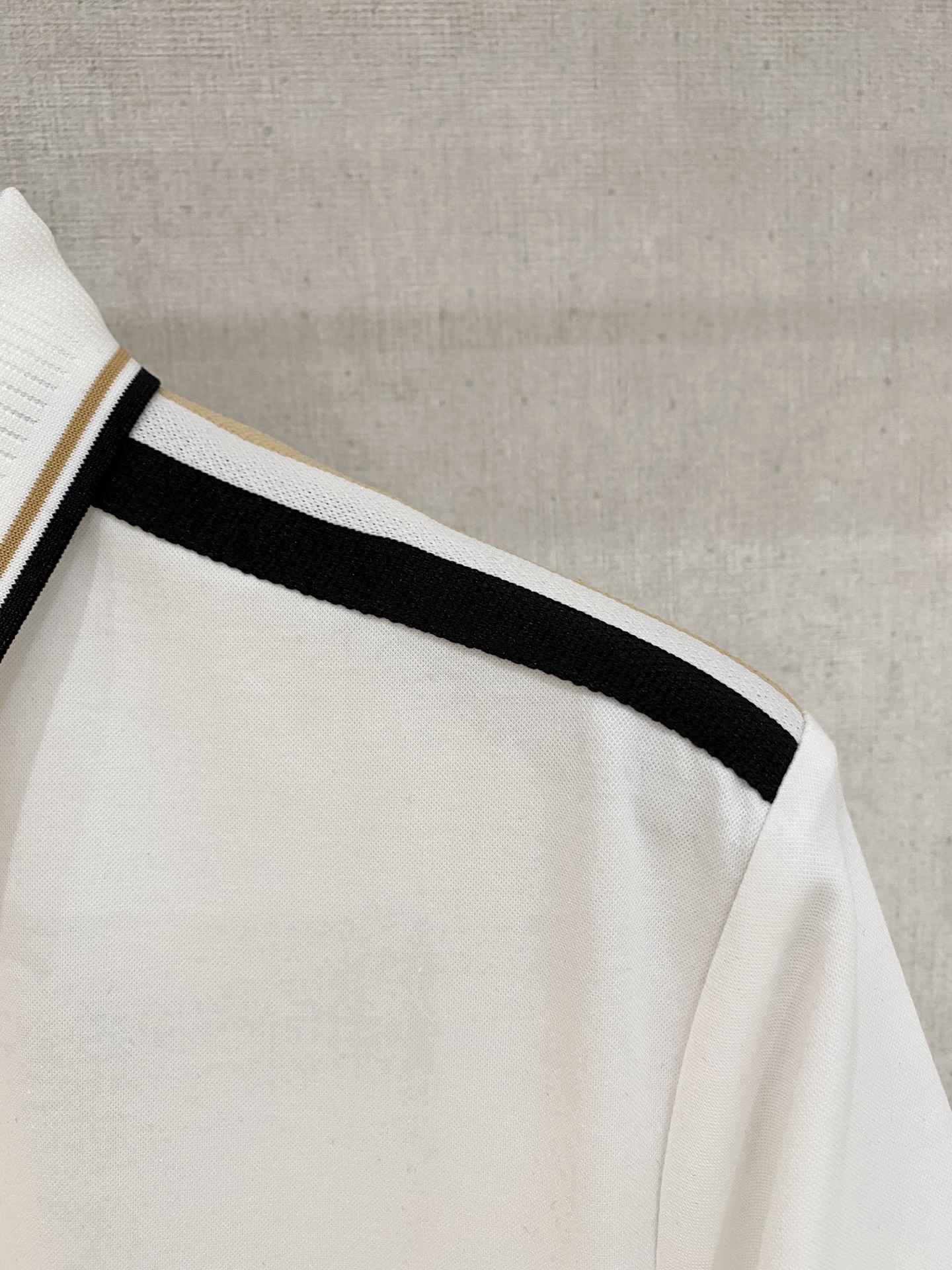 boss 𝟏𝟎𝟎%新疆长绒棉 面料柔软舒适透气2026 夏季 限量款短袖Polo系列𝗦𝗜𝗭𝗘：𝗠-𝟰𝗫𝗟