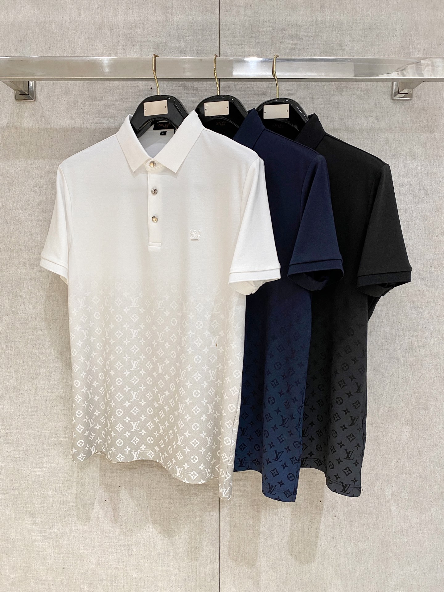 Lv 𝟏𝟎𝟎%新疆长绒棉 面料柔软舒适透气2026 夏季 限量款短袖Polo系列𝗦𝗜𝗭𝗘：𝗠-𝟰𝗫𝗟