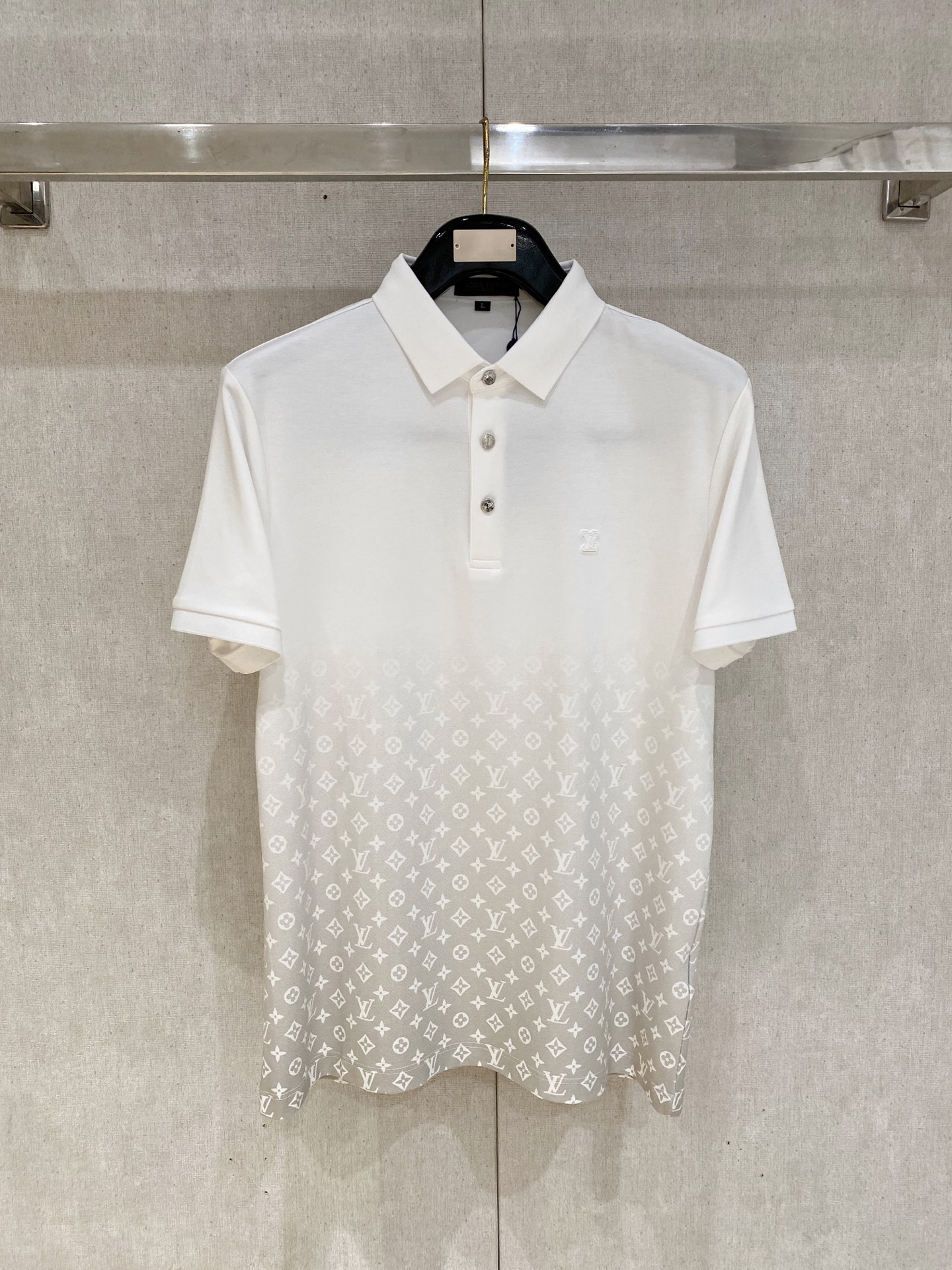 Lv 𝟏𝟎𝟎%新疆长绒棉 面料柔软舒适透气2026 夏季 限量款短袖Polo系列𝗦𝗜𝗭𝗘：𝗠-𝟰𝗫𝗟