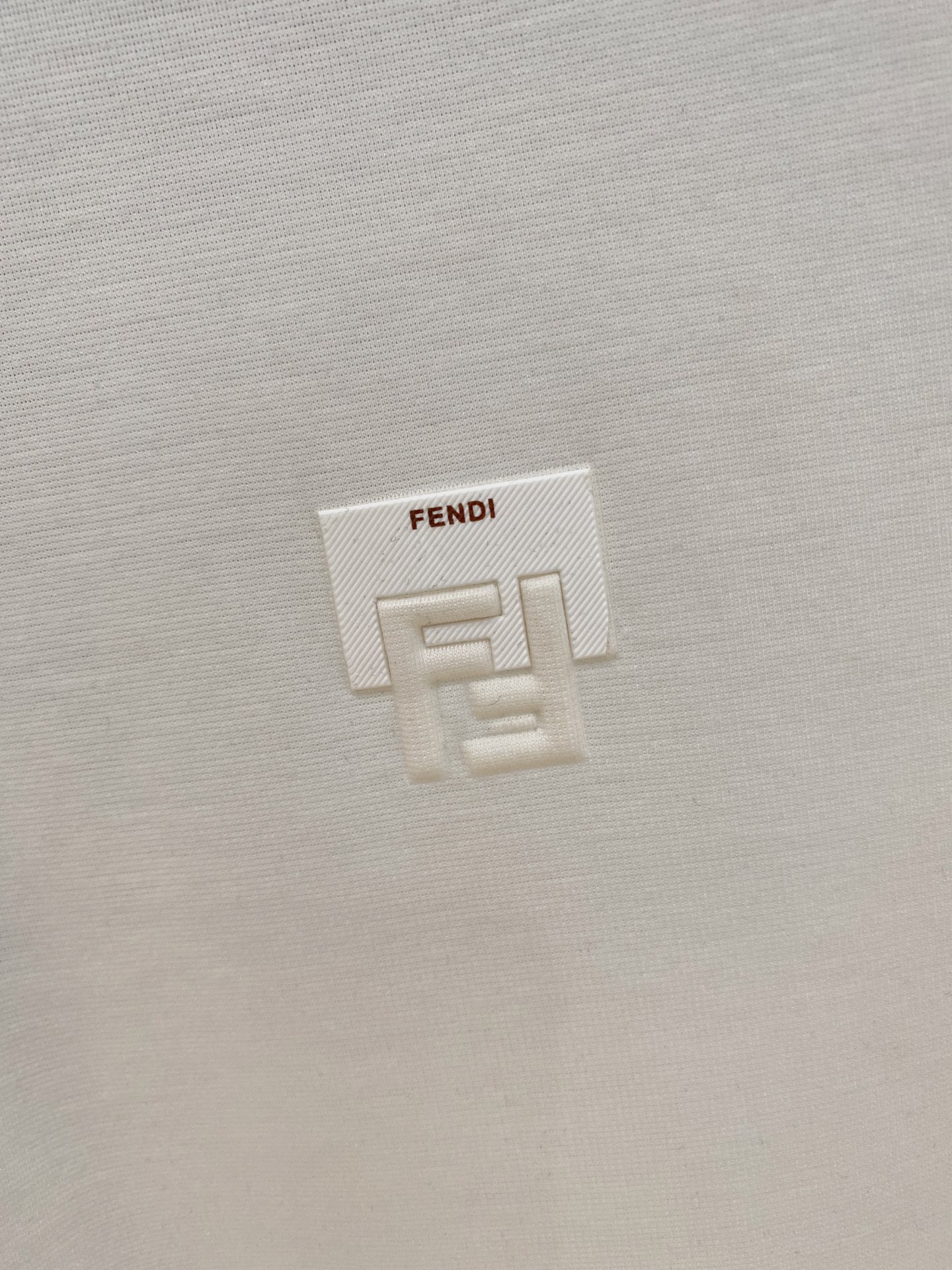 芬迪 𝟏𝟎𝟎%新疆长绒棉 面料柔软舒适透气2026 夏季 限量款短袖Polo系列𝗦𝗜𝗭𝗘：𝗠-𝟰𝗫𝗟