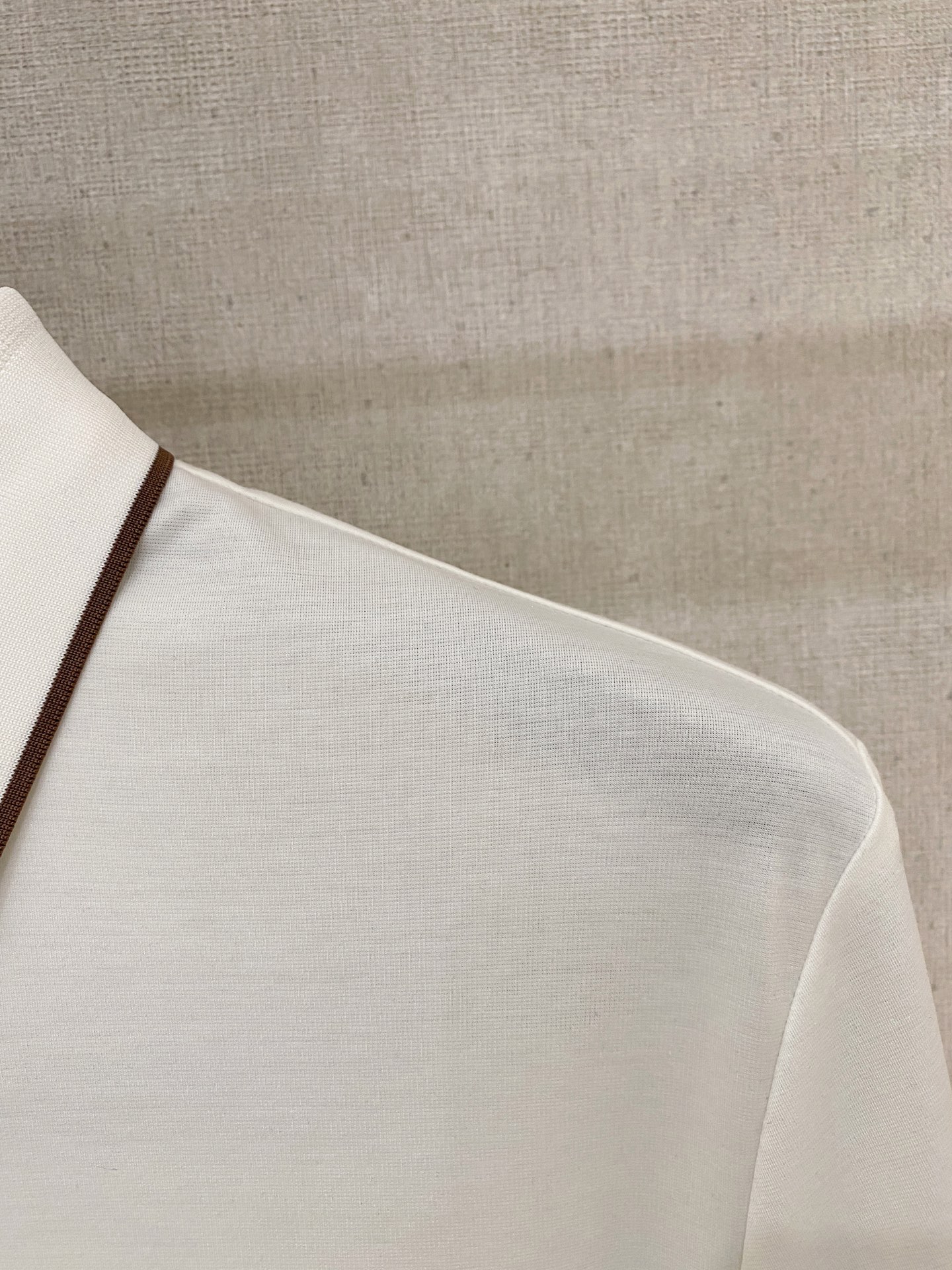 芬迪 𝟏𝟎𝟎%新疆长绒棉 面料柔软舒适透气2026 夏季 限量款短袖Polo系列𝗦𝗜𝗭𝗘：𝗠-𝟰𝗫𝗟