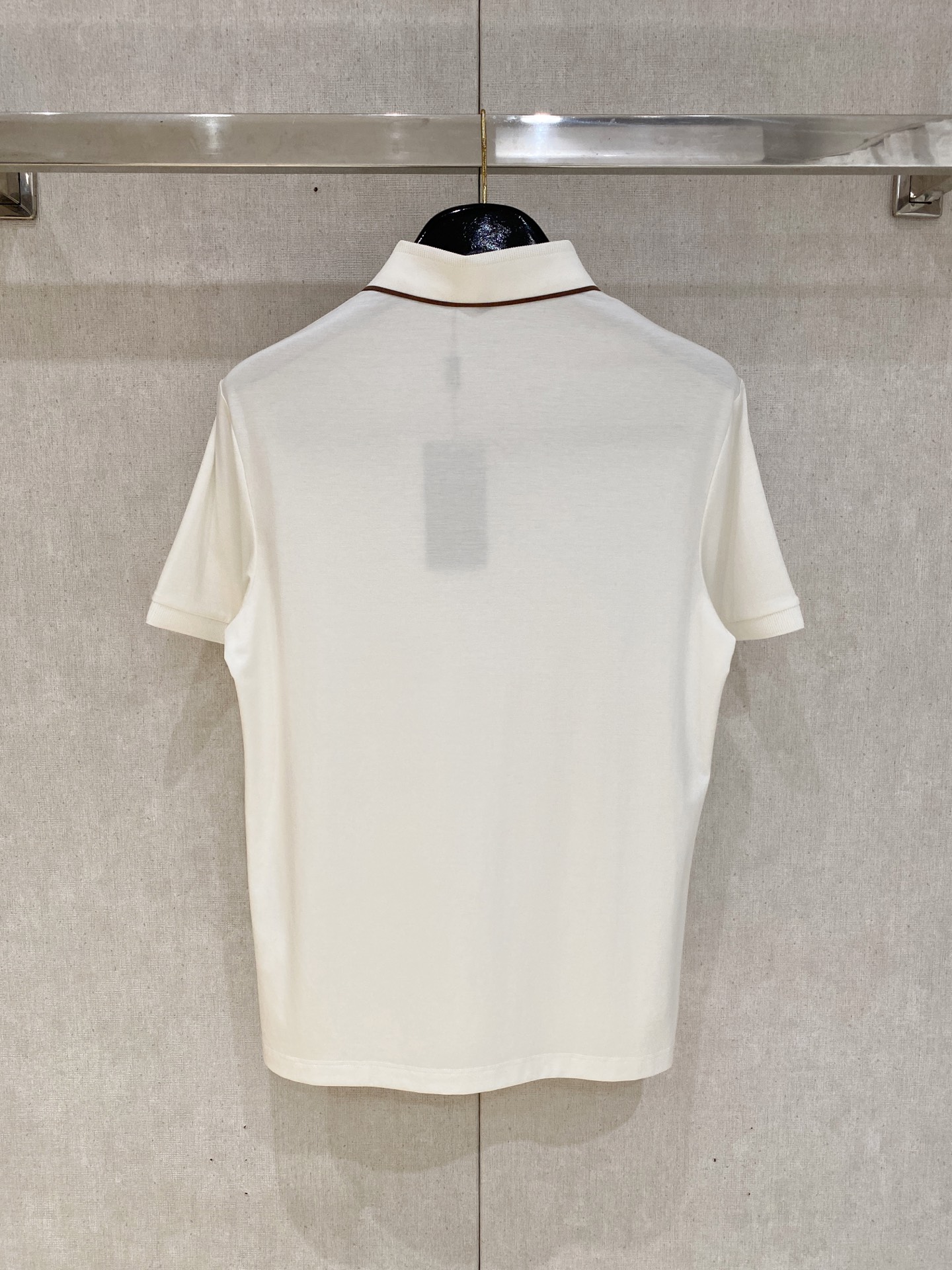 芬迪 𝟏𝟎𝟎%新疆长绒棉 面料柔软舒适透气2026 夏季 限量款短袖Polo系列𝗦𝗜𝗭𝗘：𝗠-𝟰𝗫𝗟