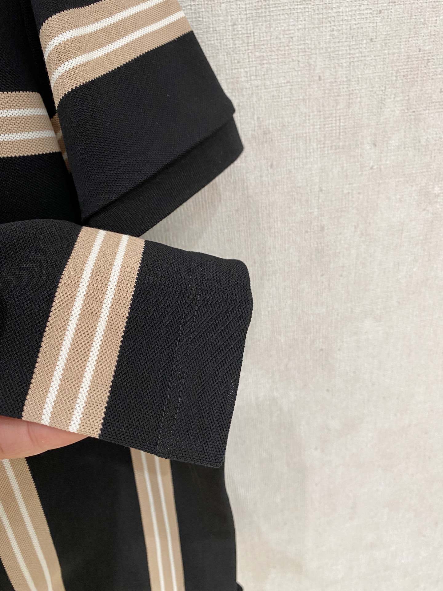 巴宝莉 𝟏𝟎𝟎%新疆长绒棉 面料柔软舒适透气2026 夏季 限量款短袖Polo系列𝗦𝗜𝗭𝗘：𝗠-𝟰𝗫𝗟