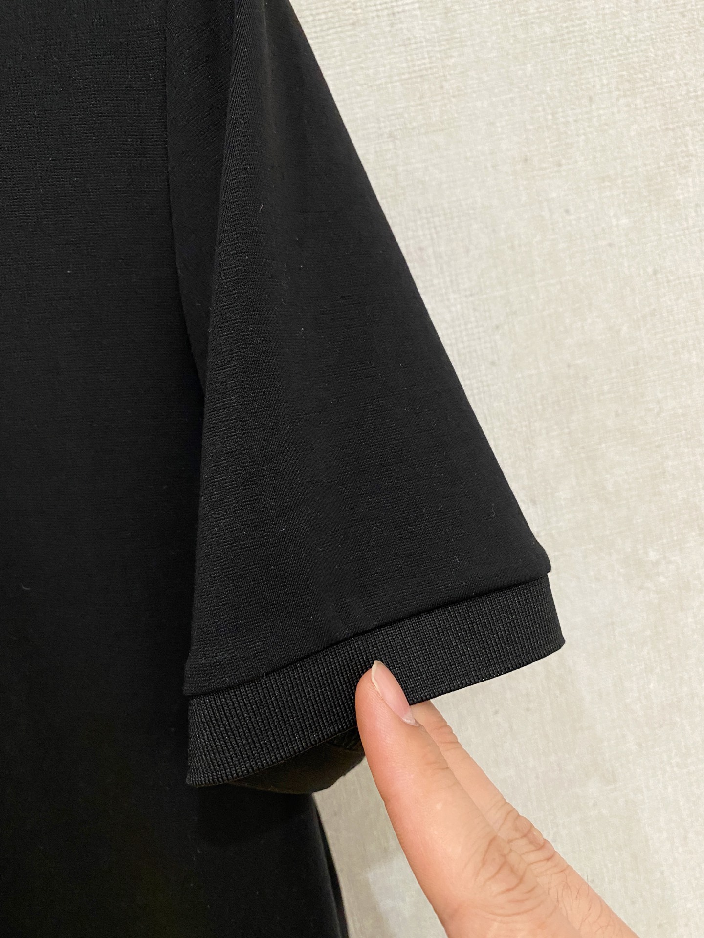 普拉达 𝟏𝟎𝟎%新疆长绒棉 面料柔软舒适透气2026 夏季 限量款短袖Polo系列𝗦𝗜𝗭𝗘：𝗠-𝟰𝗫𝗟