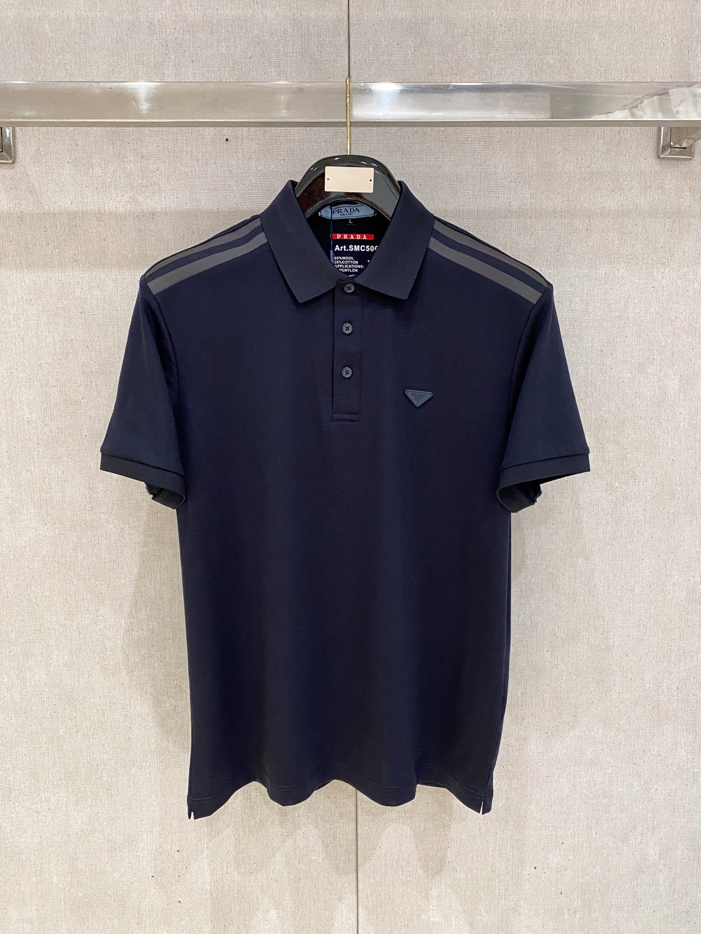 普拉达 𝟏𝟎𝟎%新疆长绒棉 面料柔软舒适透气2026 夏季 限量款短袖Polo系列𝗦𝗜𝗭𝗘：𝗠-𝟰𝗫𝗟