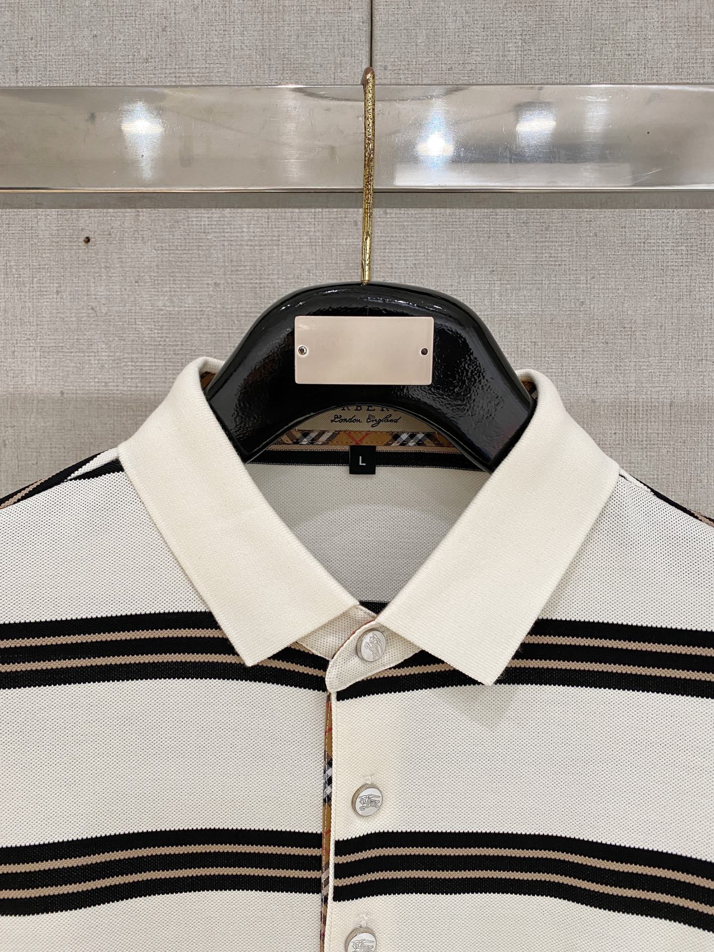 巴宝莉 𝟏𝟎𝟎%新疆长绒棉 面料柔软舒适透气2026 夏季 限量款短袖Polo系列𝗦𝗜𝗭𝗘：𝗠-𝟰𝗫𝗟