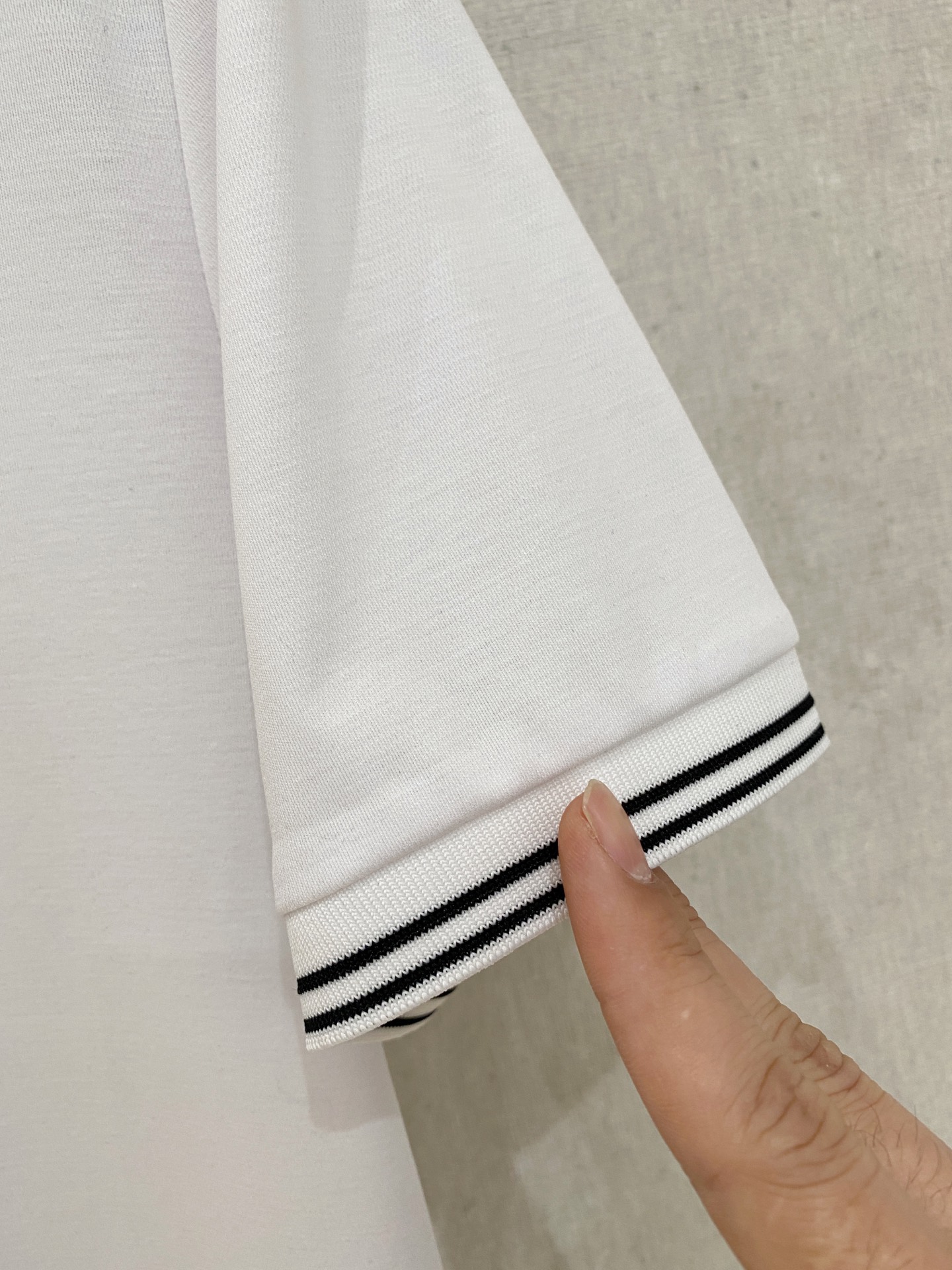 lv 𝟏𝟎𝟎%新疆长绒棉 面料柔软舒适透气2026 夏季 限量款短袖Polo系列𝗦𝗜𝗭𝗘：𝗠-𝟰𝗫𝗟