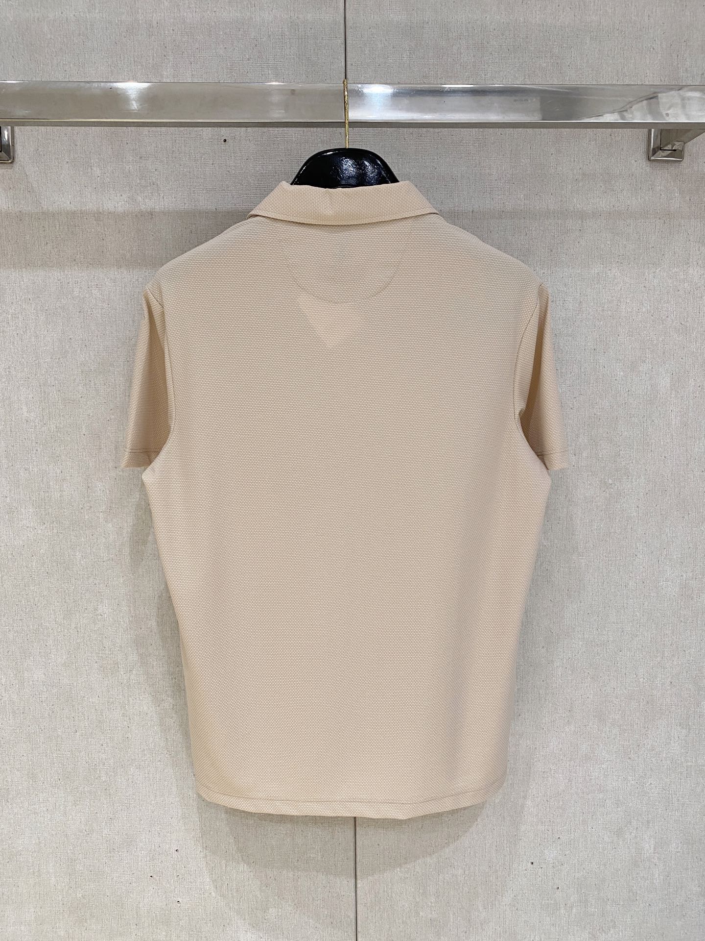 Loro Piana 𝟏𝟎%新疆长绒棉 面料柔软舒适透气2026 夏季 限量款短袖Polo系列𝗦𝗜𝗭𝗘：