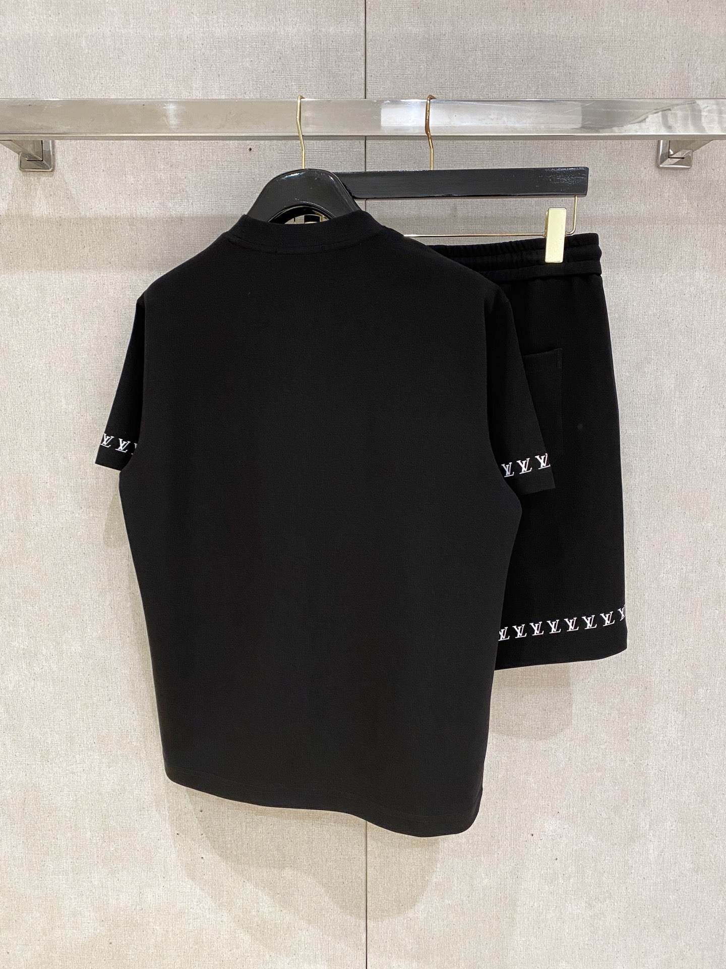 LV Black Letter Print Tee Shorts Set