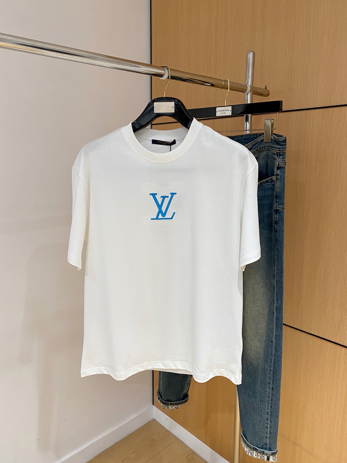 PLV2026夏季新款短袖T恤，个性艺术系列全网独家首发 百搭款细节处理完美纯棉面料十分精致 原版面料 