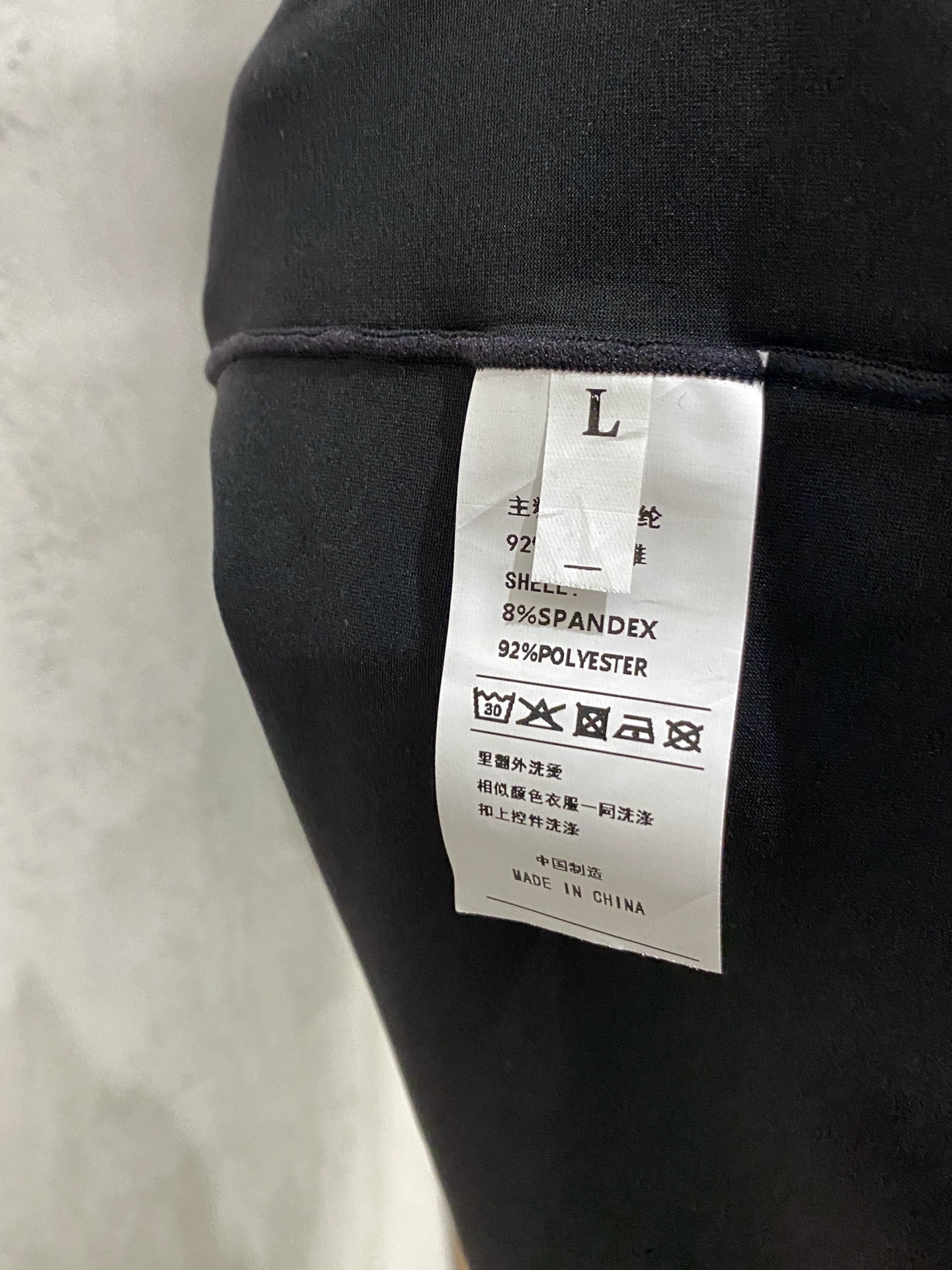迪桑特 宽松版型纯棉最新面料经典标识图案logo时尚简约潮流短袖，最顶级的品质专柜原单短袖，顶级制作工艺