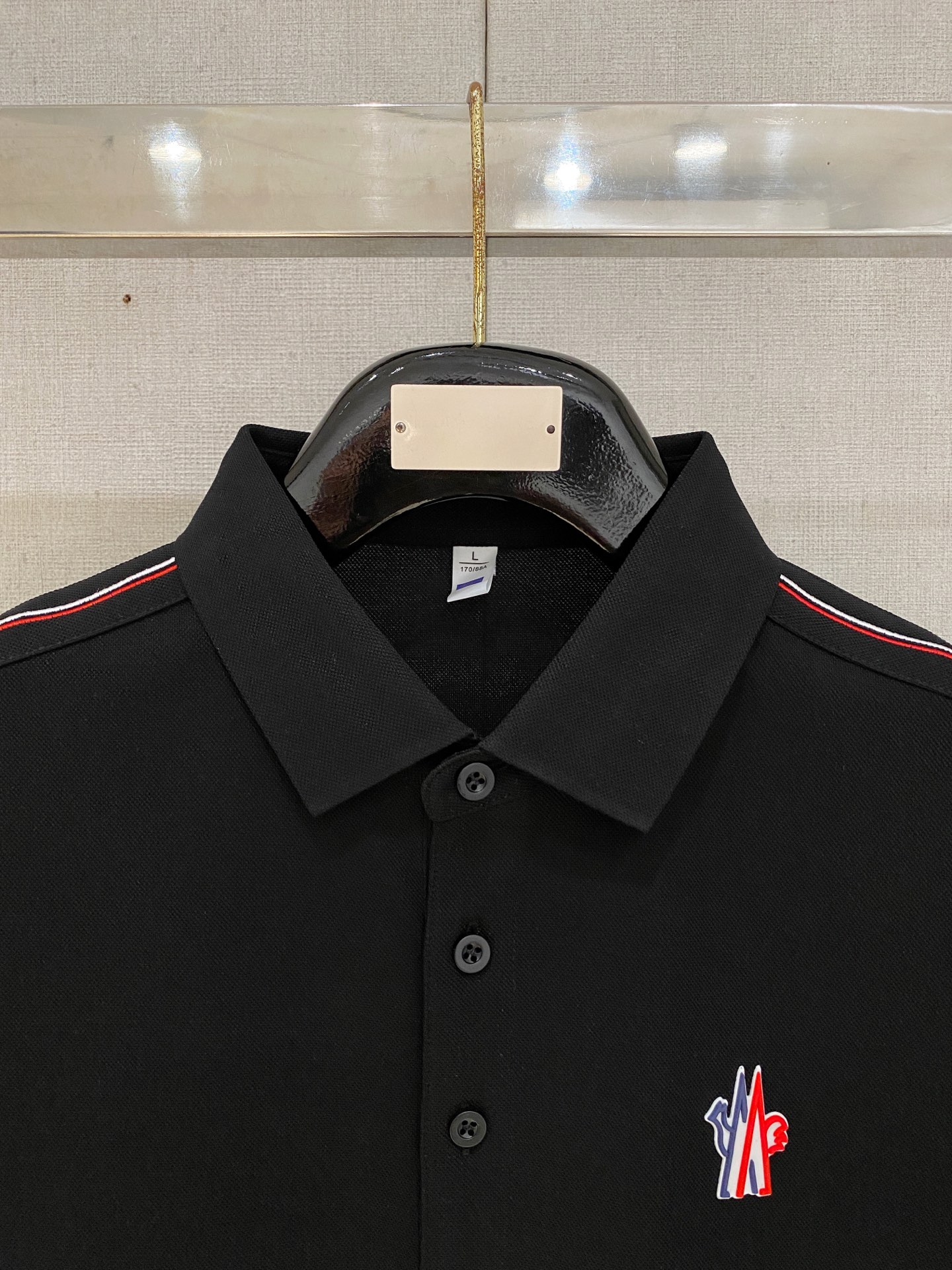 蒙口 重磅推荐！春夏新品 专柜在售 时尚高端男装Polo-胸前Logo个性时尚/进口顶极高密度丝光珠地，