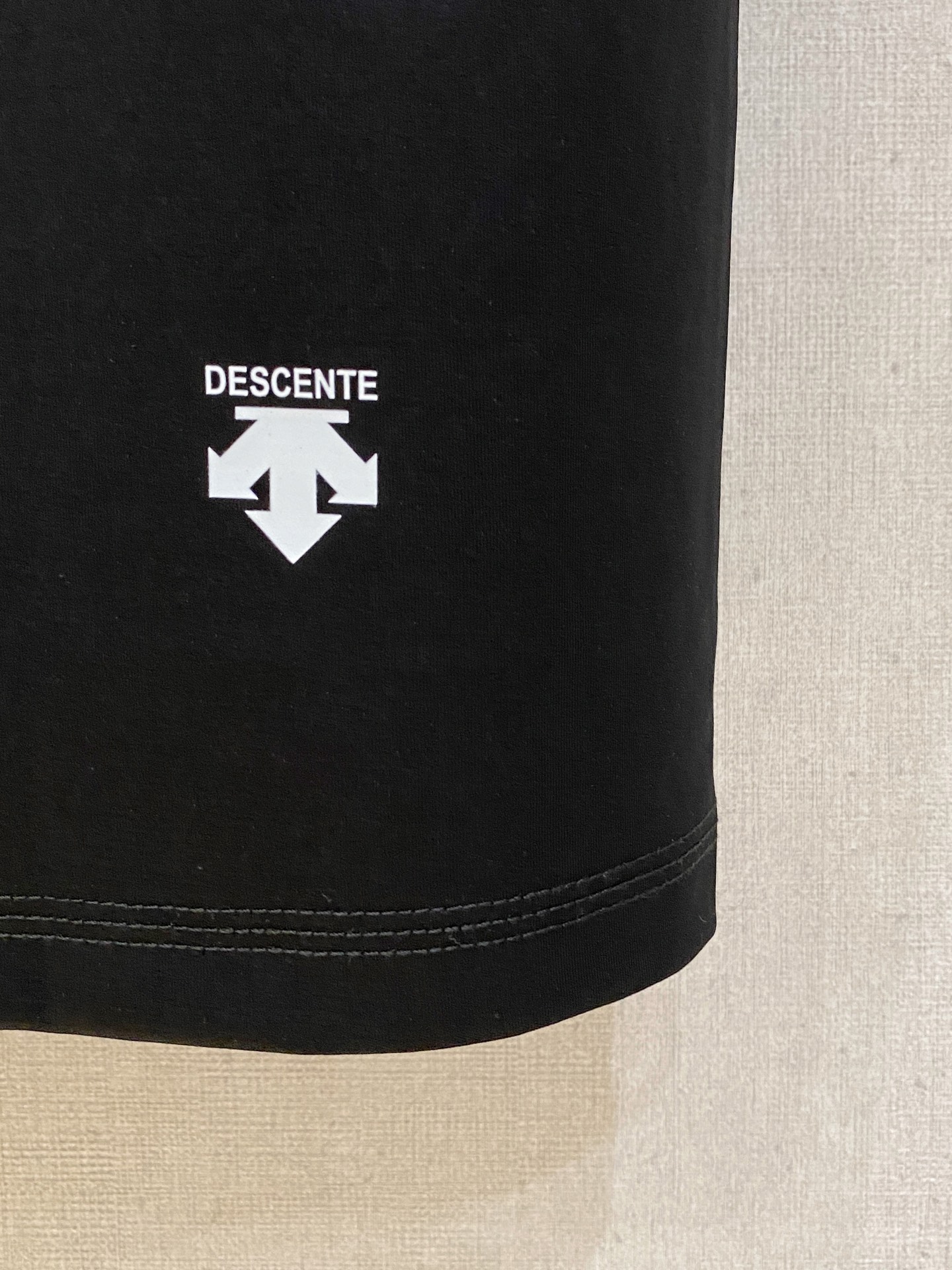 迪桑特 重磅推荐！春夏新品 专柜在售 时尚高端男装Polo-胸前Logo个性时尚/进口顶极高密度丝光珠地
