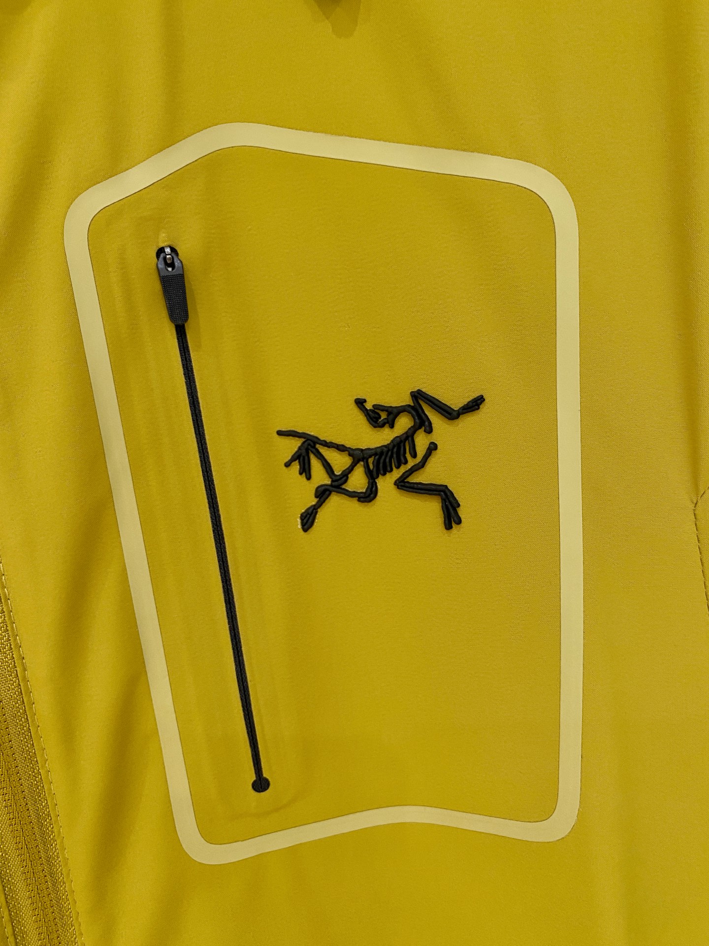 773666