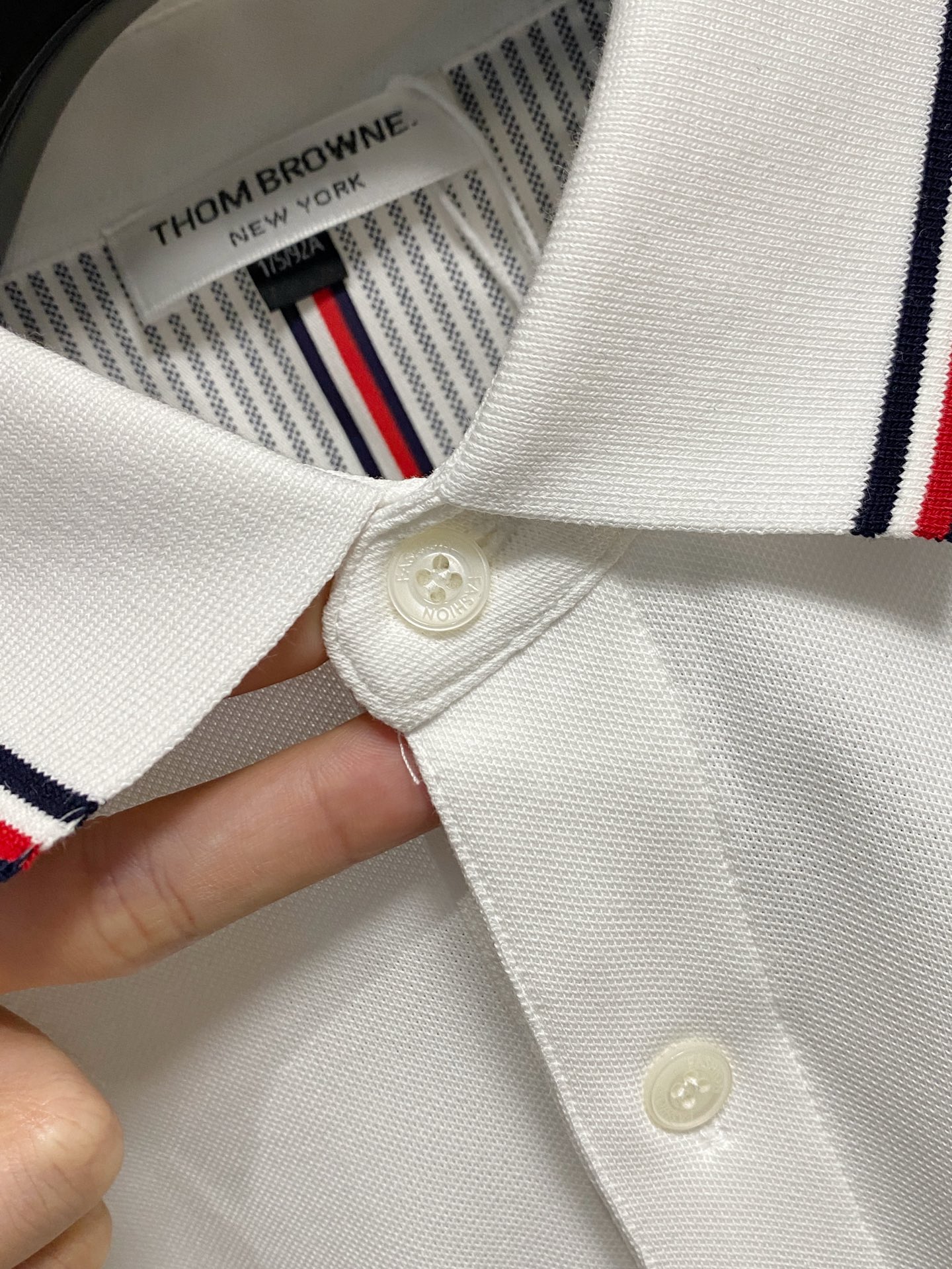 TB 重磅推荐！春夏新品 专柜在售 时尚高端男装Polo-胸前Logo个性时尚/进口顶极高密度丝光珠地，