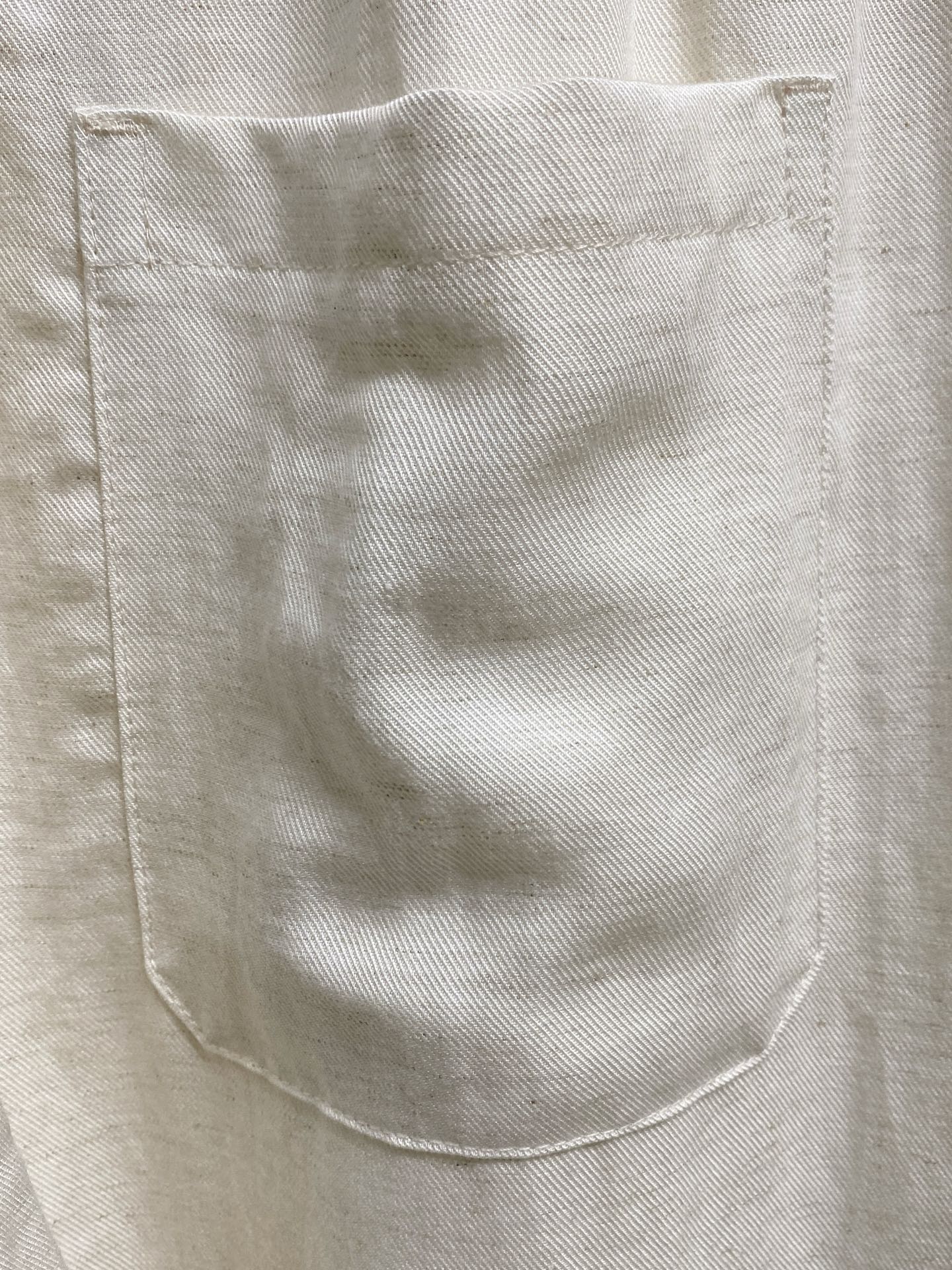 Loro Piana 春夏新款棉麻裤 26ss休闲裤金典再次出现，原单订制高品质时尚休闲裤。超级百搭款。