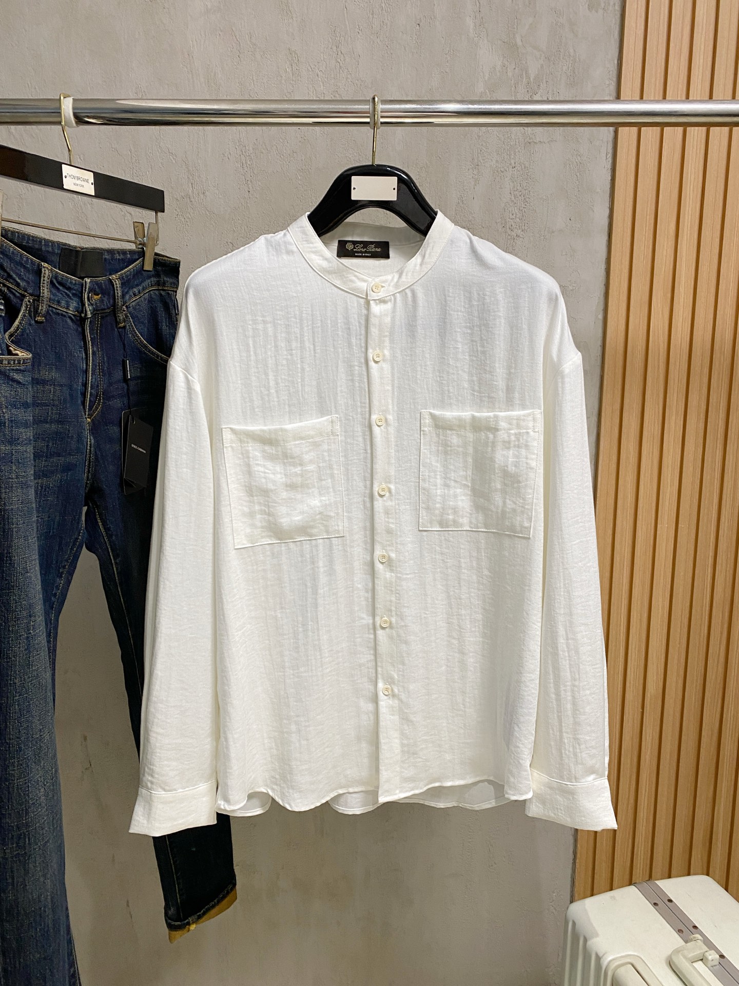 NO:835667,LP 1916 new men's casual shirt T-shirt!  High-end customization, high version, fashionable and versatile, loose version, super soft and delicate to the touch, comfortable to wear, high-end boutique. Avant-garde style, charming and comfortable, great for the upper body, essential items for men, complete with three standards, sizes M-2Xl, loro piana, shirts, tees, t-shirt,19860909LP 1916 新款男士休闲衬衫T恤！高端定制 高版本 时尚百搭爆款宽松版型手感超柔软细腻 穿着亲肤舒适 高端精品.前卫风格魅力舒适, 上身非常赞 男士必备单品 三标齐全 尺码M-2Xl,,loro piana,shirts,tees，t-shirt,,Men's clothing