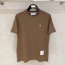 ThomBrowneTB汤姆布朗26ss春夏新品短袖T恤衫 极简的衣身造型!顶级针织棉质混纺质地 整体的 ThomBrowneTB汤姆布朗26ss春夏新品短袖T恤衫 极简的衣身造型!顶级针织棉质混纺质地 整体的