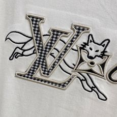 🔥🔥高定面料 2026春夏新品上市🍃时尚经典圆领短袖👍🏻时尚单品设计,更加时尚舒适,高标准定制,上身非常 🔥🔥高定面料 2026春夏新品上市🍃时尚经典圆领短袖👍🏻时尚单品设计,更加时尚舒适,高标准定制,上身非常