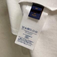 🔥🔥高定面料 2026春夏新品上市🍃时尚经典圆领短袖👍🏻时尚单品设计,更加时尚舒适,高标准定制,上身非常 🔥🔥高定面料 2026春夏新品上市🍃时尚经典圆领短袖👍🏻时尚单品设计,更加时尚舒适,高标准定制,上身非常