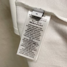 🔥🔥高定面料 2026春夏新品上市🍃时尚经典圆领短袖👍🏻时尚单品设计,更加时尚舒适,高标准定制,上身非常 🔥🔥高定面料 2026春夏新品上市🍃时尚经典圆领短袖👍🏻时尚单品设计,更加时尚舒适,高标准定制,上身非常
