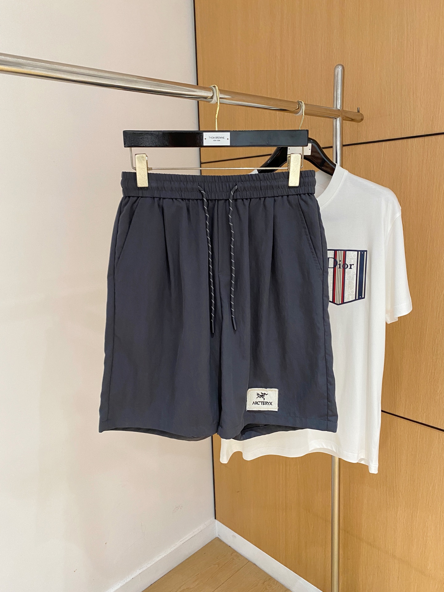 NO:936264,Arc'teryx 2026 new spring and summer casual shorts!  On sale simultaneously on the official website. Customized brand classic LOGO, customized fabrics, excellent comfort, strong touch. Highly recognizable, perfect appearance and craftsmanship. Size M-4XL, arc'teryx, shorts,19860909始祖鸟2026春夏新款休闲短裤！官网同步发售.定制品牌经典LOGO,定制面料,舒适度极好,手触感强烈.辨识度极高,完美品相工艺. 尺码M-4XL,arc'teryx,shorts,,Men's clothing