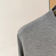 高级货>26新款(羊毛羊绒混纺)专柜官网同步发售!辅料全部原版定制出品,贸易公司真品订单。高级定制进口面料,以天然植物纖 高级货>26新款(羊毛羊绒混纺)专柜官网同步发售!辅料全部原版定制出品,贸易公司真品订单。高级定制进口面料,以天然植物纖