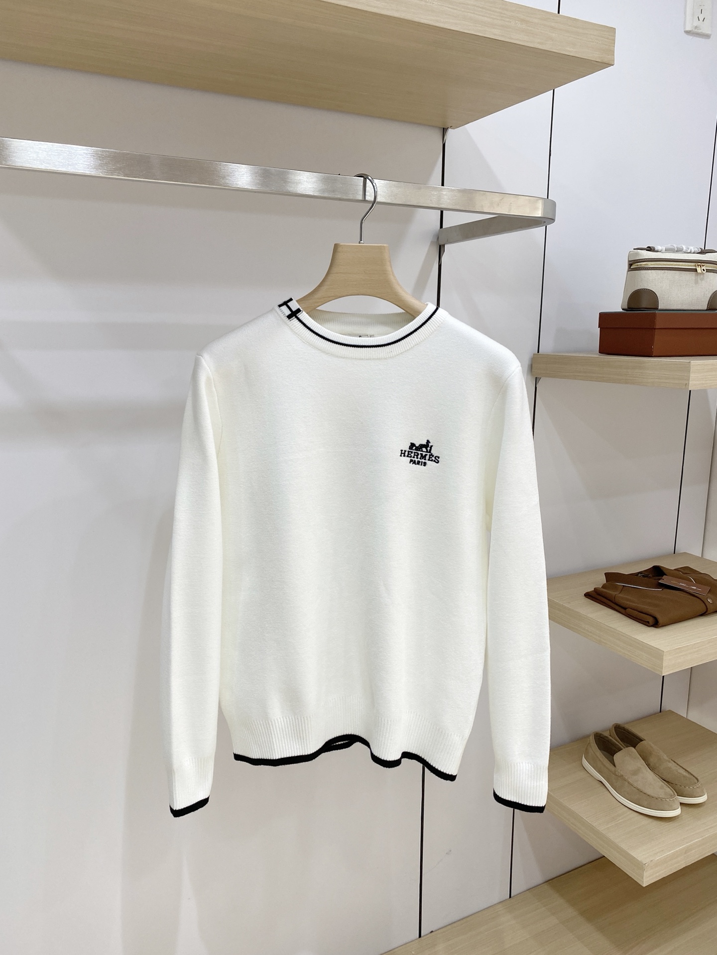 2026 . . Logo . . . . . . . . . . HOLD ​ :M-3XL Hermes Novità Maglia Maglione