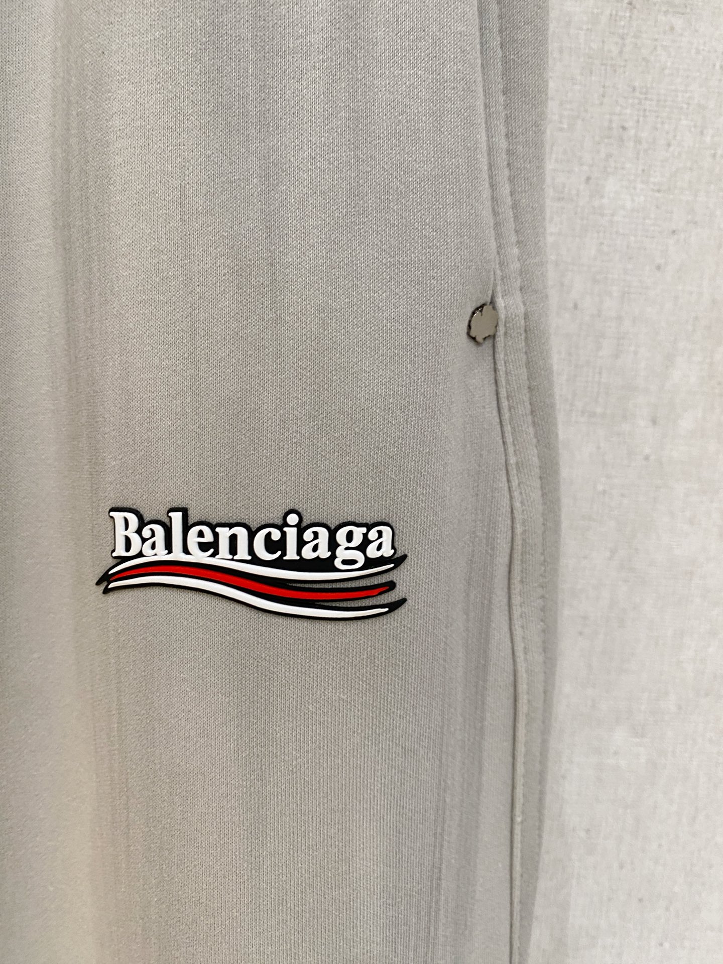 026秋冬Balenciaga巴黎世家渐变扎染直筒卫裤 男士休闲长裤 ✅渐变扎染肌理，复古做旧，层次丰富 ✅厚实棉质面料