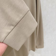 2026秋冬Loro Piana老钱风撞色翻领长袖Polo衫 男士轻奢长袖上衣 ✅高支柔感面料,垂坠顺滑,触感细腻,久穿 2026秋冬Loro Piana老钱风撞色翻领长袖Polo衫 男士轻奢长袖上衣 ✅高支柔感面料,垂坠顺滑,触感细腻,久穿