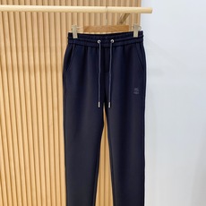 新品 P布鲁提【新品】秋冬26ss休闲裤金典再次出现,原单订制高品质时尚休闲裤。超级百搭款。独家定制面料,挺阔有型,贴身 新品 P布鲁提【新品】秋冬26ss休闲裤金典再次出现,原单订制高品质时尚休闲裤。超级百搭款。独家定制面料,挺阔有型,贴身
