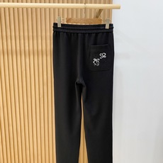 新品 P罗意威【新品】秋冬26ss休闲裤金典再次出现,原单订制高品质时尚休闲裤。超级百搭款。独家定制面料,挺阔有型,贴身 新品 P罗意威【新品】秋冬26ss休闲裤金典再次出现,原单订制高品质时尚休闲裤。超级百搭款。独家定制面料,挺阔有型,贴身