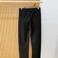 新品 P拉夫劳伦【新品】秋冬26ss休闲裤金典再次出现,原单订制高品质时尚休闲裤。超级百搭款。独家定制面料,挺阔有型,贴 新品 P拉夫劳伦【新品】秋冬26ss休闲裤金典再次出现,原单订制高品质时尚休闲裤。超级百搭款。独家定制面料,挺阔有型,贴