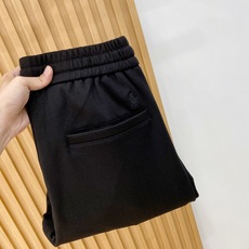 新品 P拉夫劳伦【新品】秋冬26ss休闲裤金典再次出现,原单订制高品质时尚休闲裤。超级百搭款。独家定制面料,挺阔有型,贴 新品 P拉夫劳伦【新品】秋冬26ss休闲裤金典再次出现,原单订制高品质时尚休闲裤。超级百搭款。独家定制面料,挺阔有型,贴