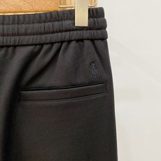 新品 P拉夫劳伦【新品】秋冬26ss休闲裤金典再次出现,原单订制高品质时尚休闲裤。超级百搭款。独家定制面料,挺阔有型,贴 新品 P拉夫劳伦【新品】秋冬26ss休闲裤金典再次出现,原单订制高品质时尚休闲裤。超级百搭款。独家定制面料,挺阔有型,贴