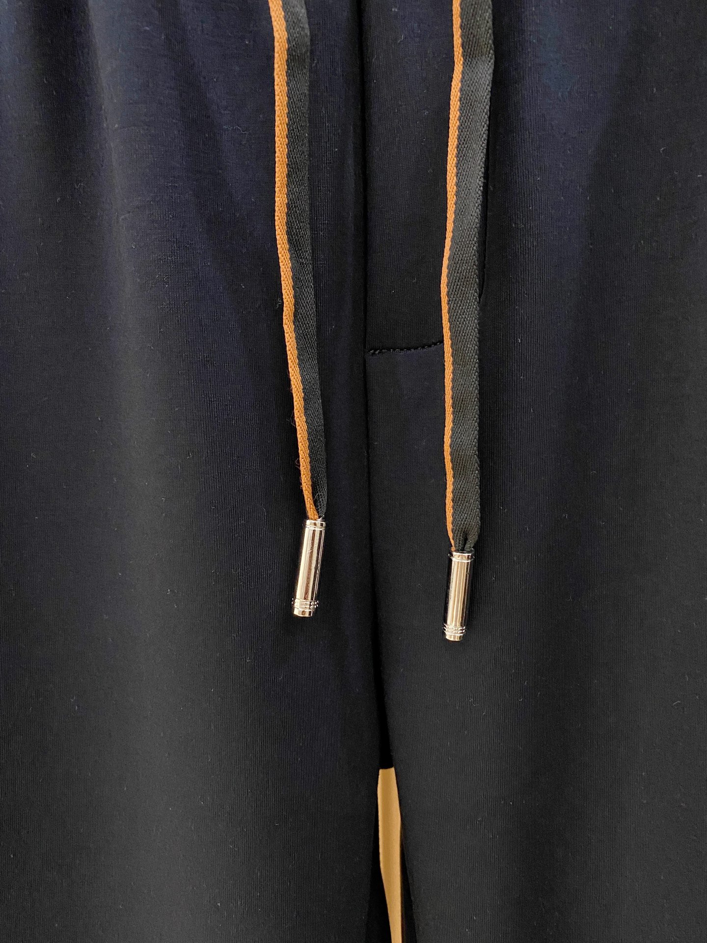 新品 PLoro Piana【新品】秋冬26ss休闲裤金典再次出现,原单订制高品质时尚休闲裤。超级百搭款。独家定制面料, 新品 PLoro Piana【新品】秋冬26ss休闲裤金典再次出现,原单订制高品质时尚休闲裤。超级百搭款。独家定制面料,