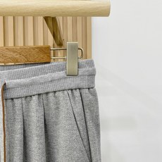 新品 PLoro Piana【新品】秋冬26ss休闲裤金典再次出现,原单订制高品质时尚休闲裤。超级百搭款。独家定制面料, 新品 PLoro Piana【新品】秋冬26ss休闲裤金典再次出现,原单订制高品质时尚休闲裤。超级百搭款。独家定制面料,