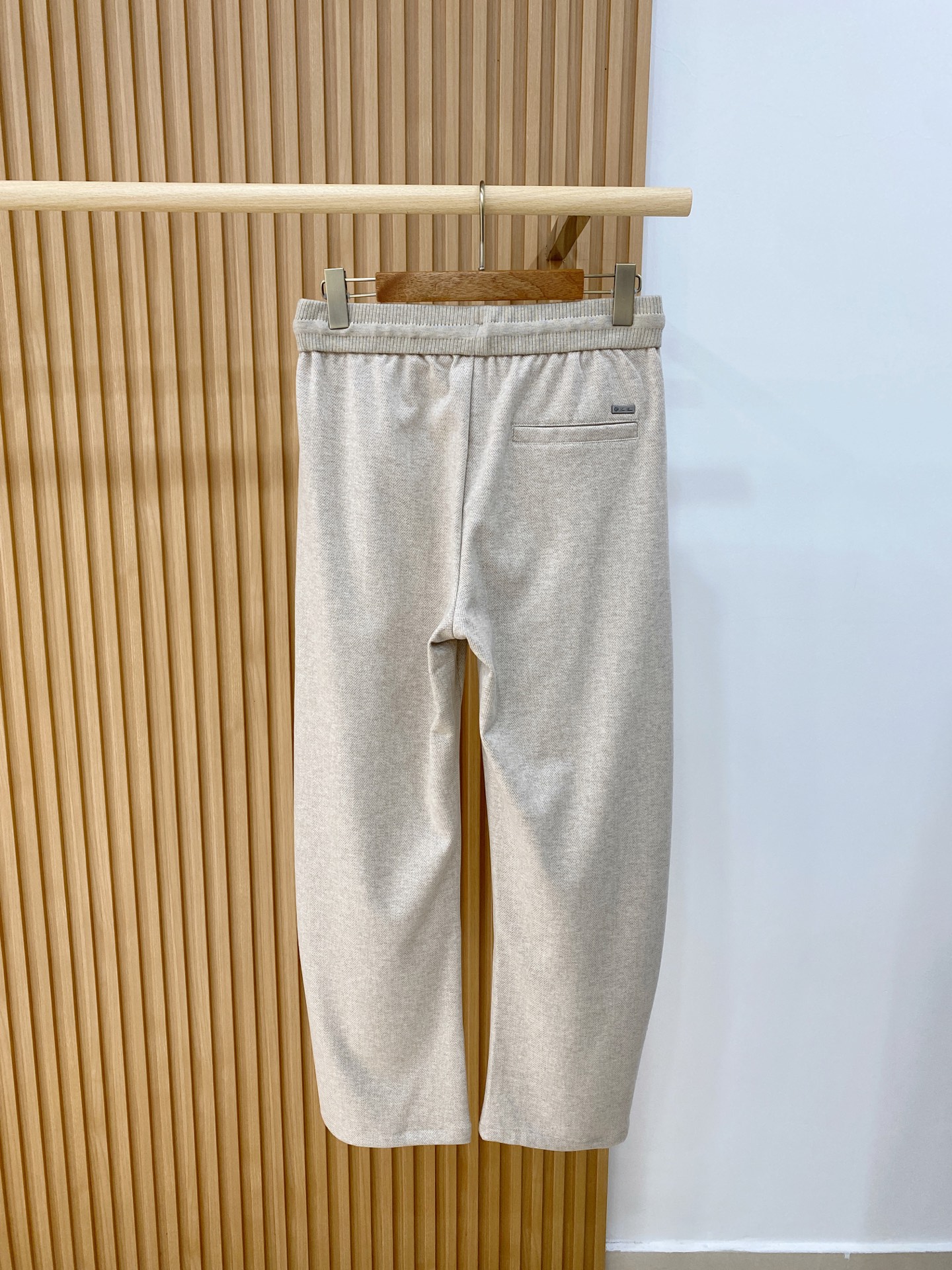 新品 PLoro Piana【新品】秋冬26ss休闲裤金典再次出现,原单订制高品质时尚休闲裤。超级百搭款。独家定制面料, 新品 PLoro Piana【新品】秋冬26ss休闲裤金典再次出现,原单订制高品质时尚休闲裤。超级百搭款。独家定制面料,