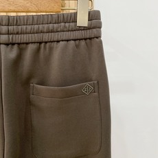 新品 PLoro Piana【新品】秋冬26ss休闲裤金典再次出现,原单订制高品质时尚休闲裤。超级百搭款。独家定制面料, 新品 PLoro Piana【新品】秋冬26ss休闲裤金典再次出现,原单订制高品质时尚休闲裤。超级百搭款。独家定制面料,