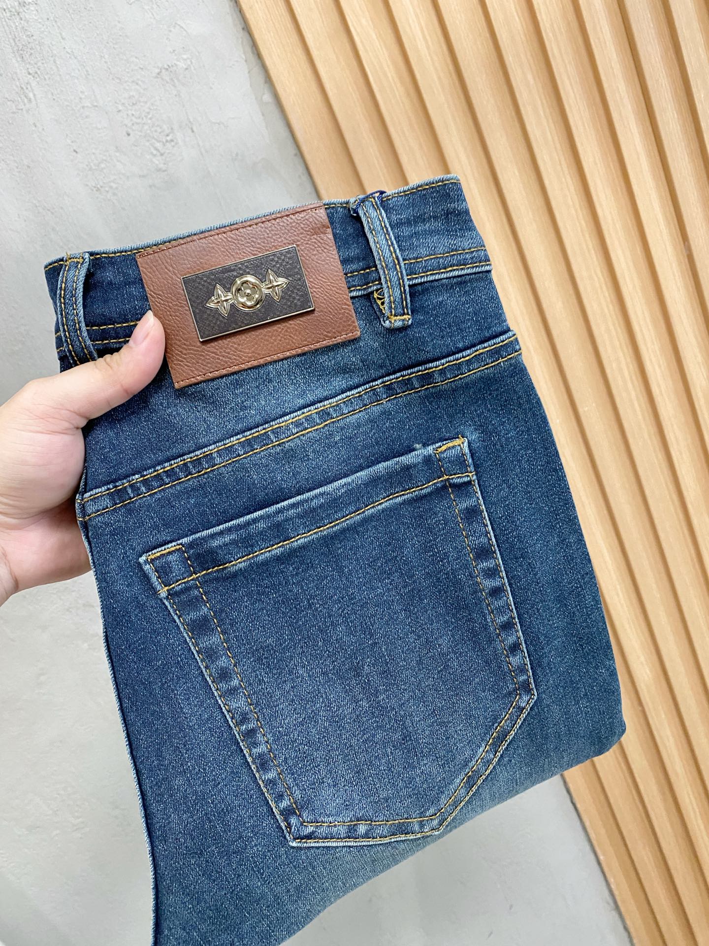 PLV【新品】高端独家发售 26SS四季款超燃炸街系列之最牛仔裤 独家隆重推出 原版定制高端品质面料 定制五金版型 PLV【新品】高端独家发售 26SS四季款超燃炸街系列之最牛仔裤 独家隆重推出 原版定制高端品质面料 定制五金版型