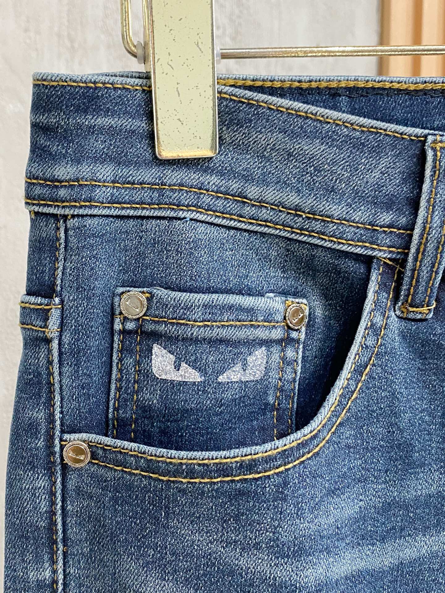 P芬迪【新品】高端独家发售 26SS四季款超燃炸街系列之最牛仔裤  独家隆重推出  原版定制高端品质面料  定制五金版型