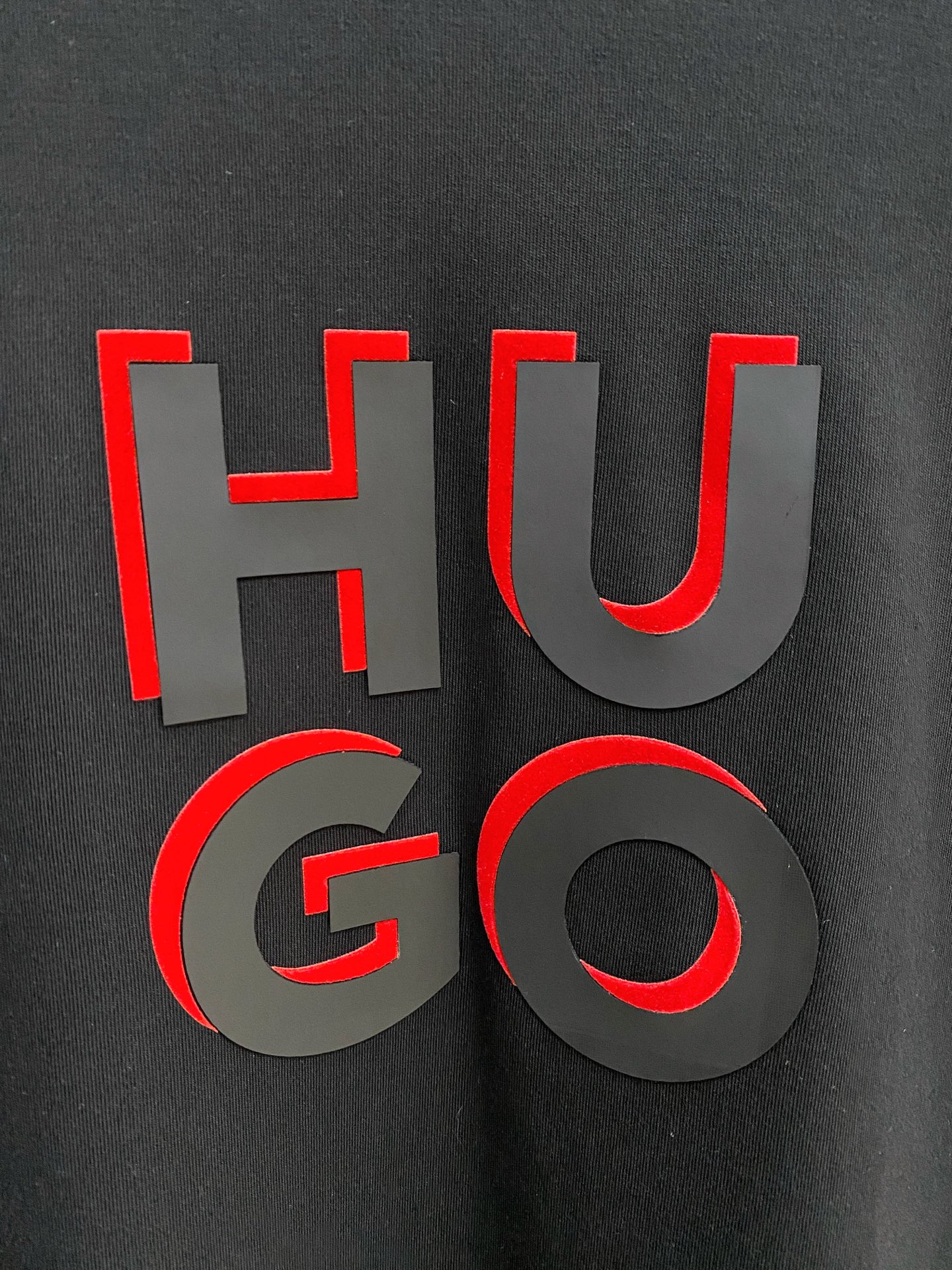 PHUGO26ss秋季【新品】新款贸易订单圆领长袖打底衫长袖T恤网红款！上身舒适透气，不僵硬，整体有着丰富的立体感，品质