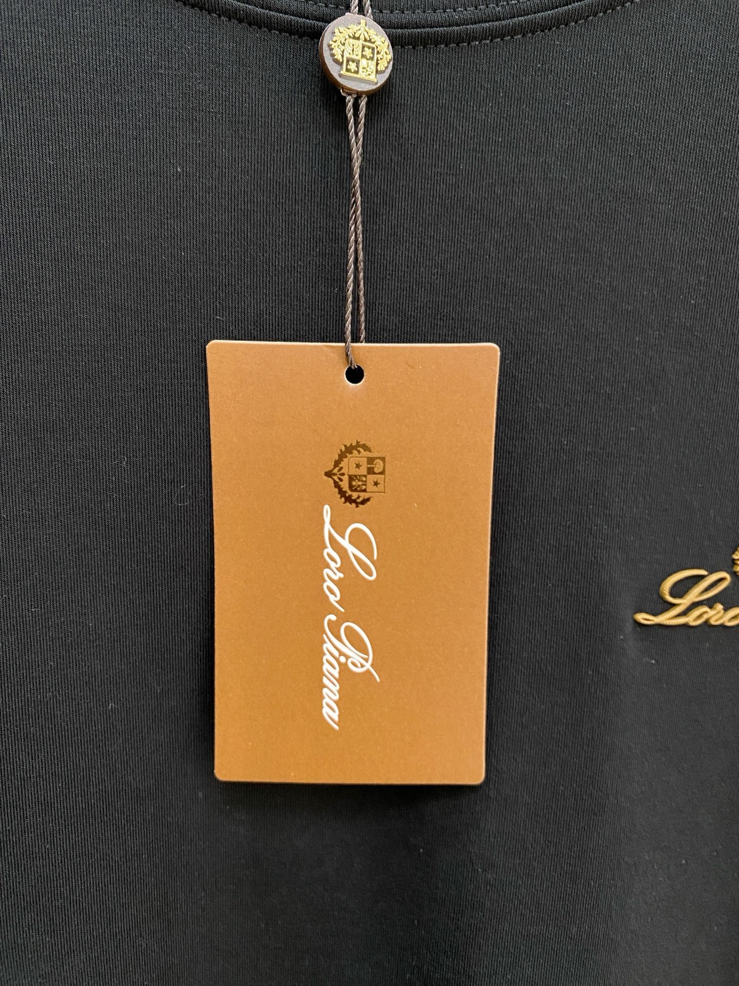 P Lss秋季【新品】新款贸易订单圆领长袖打底衫长袖T恤网红款！上身舒适透气，不僵硬，整体有着丰富的立体感，品质出口订单