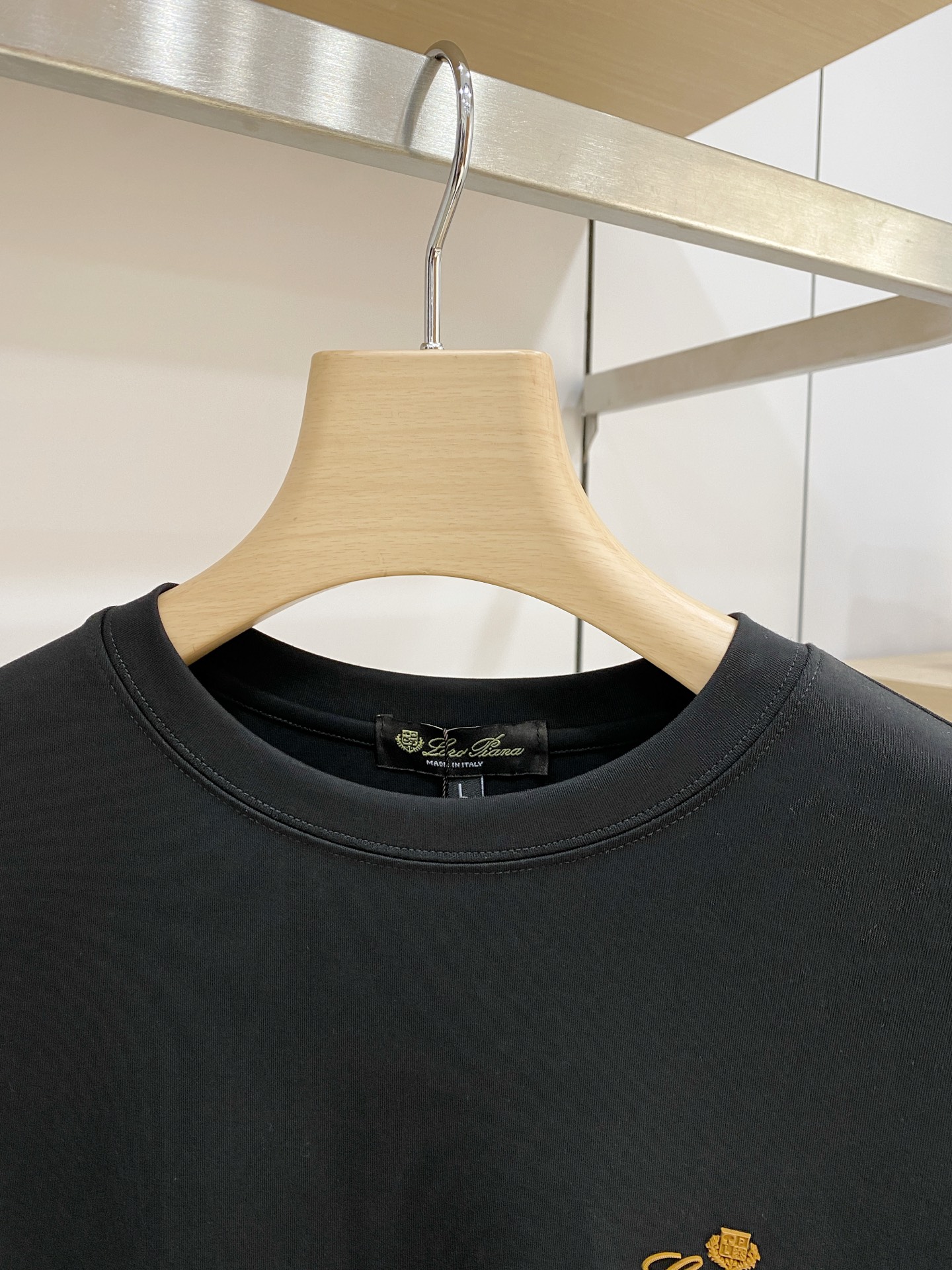 P Lss秋季【新品】新款贸易订单圆领长袖打底衫长袖T恤网红款！上身舒适透气，不僵硬，整体有着丰富的立体感，品质出口订单