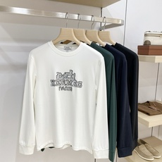 P 爱马仕26ss秋季【新品】新款贸易订单圆领长袖打底衫长袖T恤网红款!上身舒适透气,不僵硬,整体有着丰富的立体感,品质 P 爱马仕26ss秋季【新品】新款贸易订单圆领长袖打底衫长袖T恤网红款!上身舒适透气,不僵硬,整体有着丰富的立体感,品质
