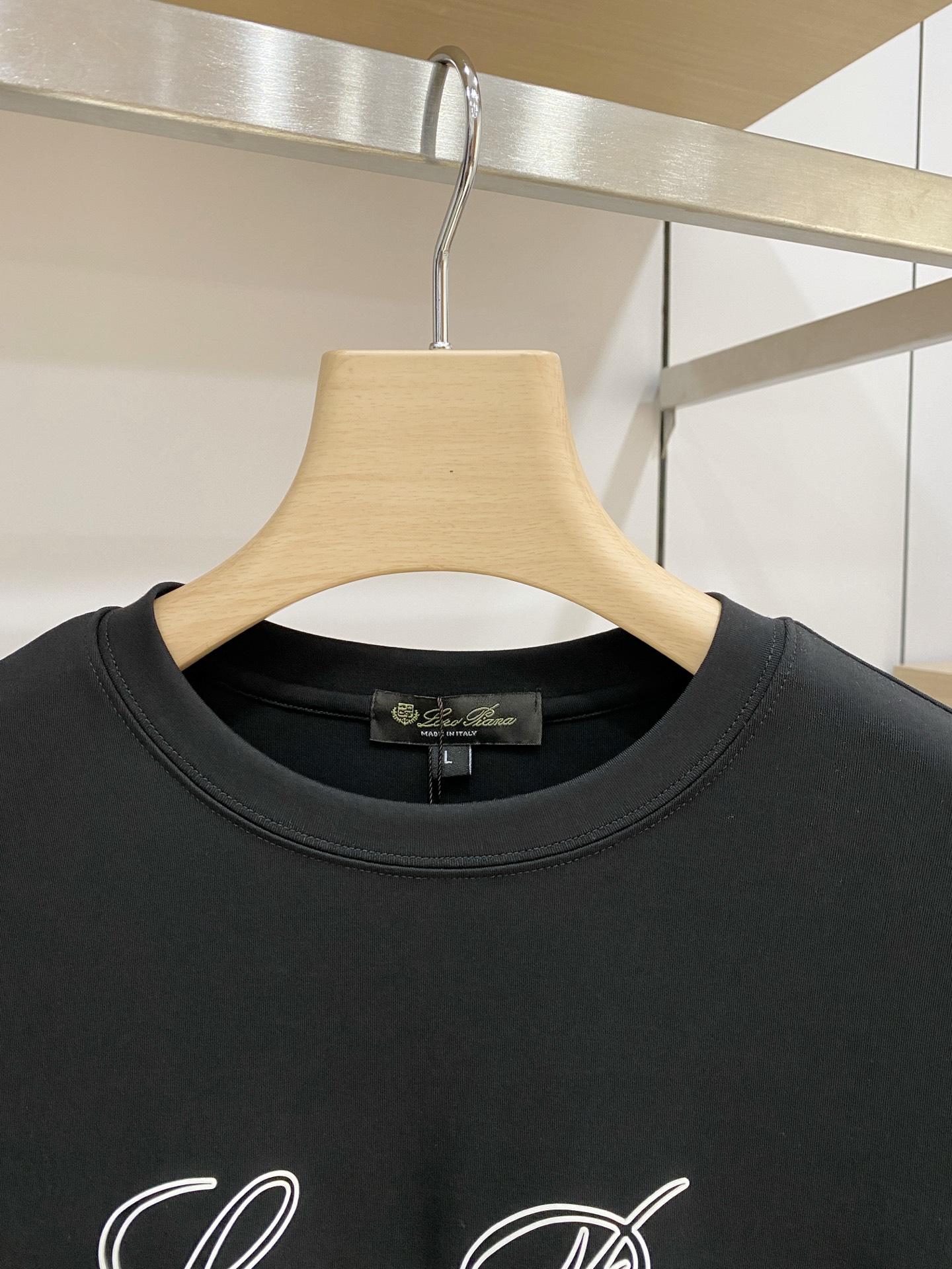 P Lss秋季【新品】新款贸易订单圆领长袖打底衫长袖T恤网红款！上身舒适透气，不僵硬，整体有着丰富的立体感，品质出口订单